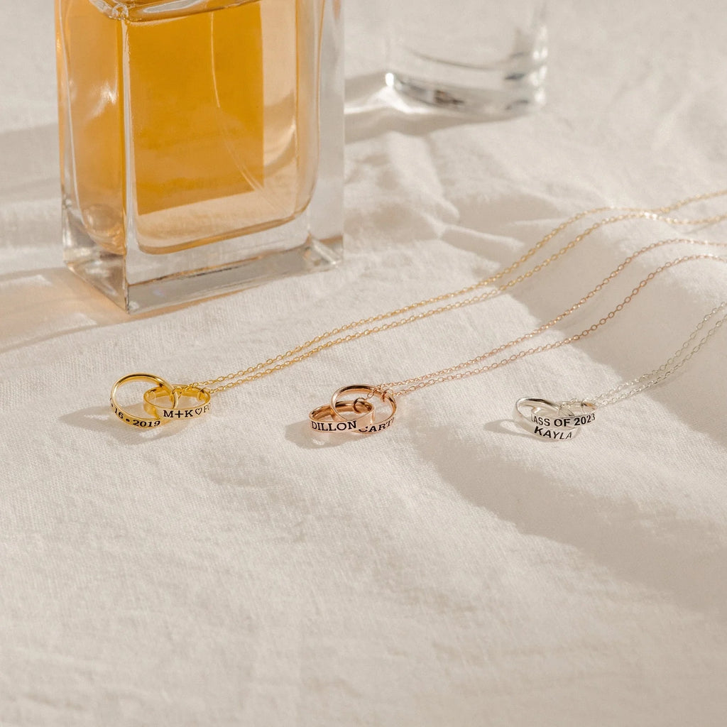 Engraved Interlocking Necklace Silver 18K Gold Plated