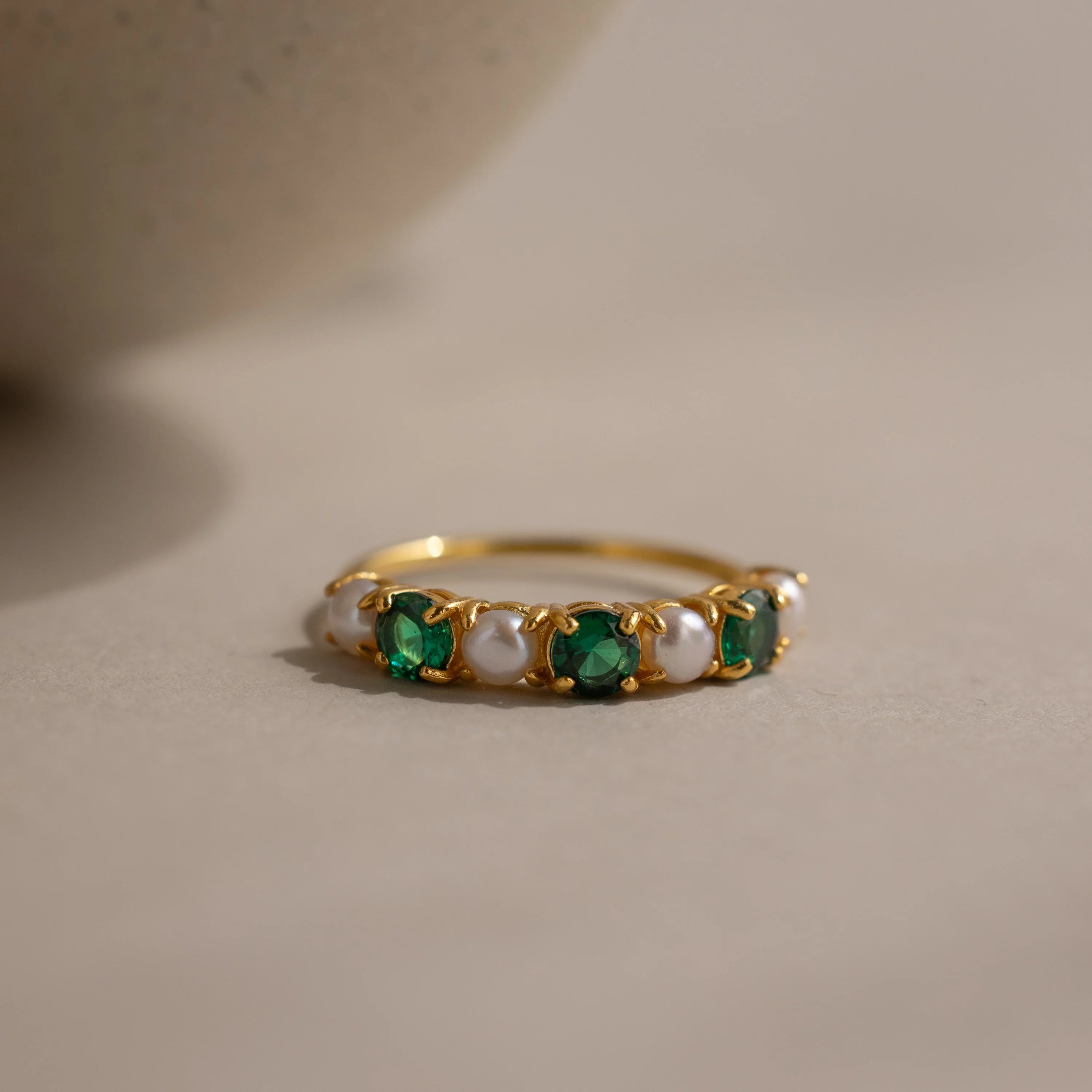 Emerald & Pearl Lace Ring Silver 18K Gold Plated