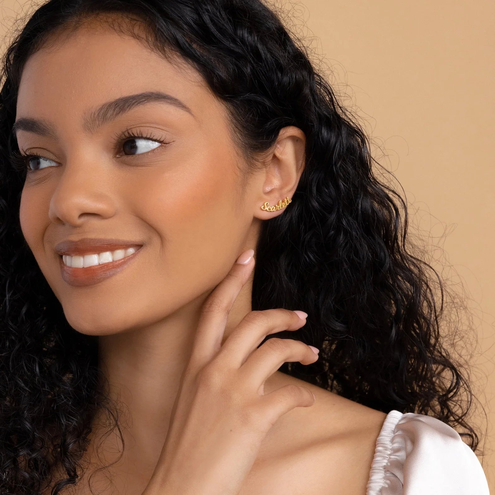 Mellow Name Earrings Silver 18K Gold Plated