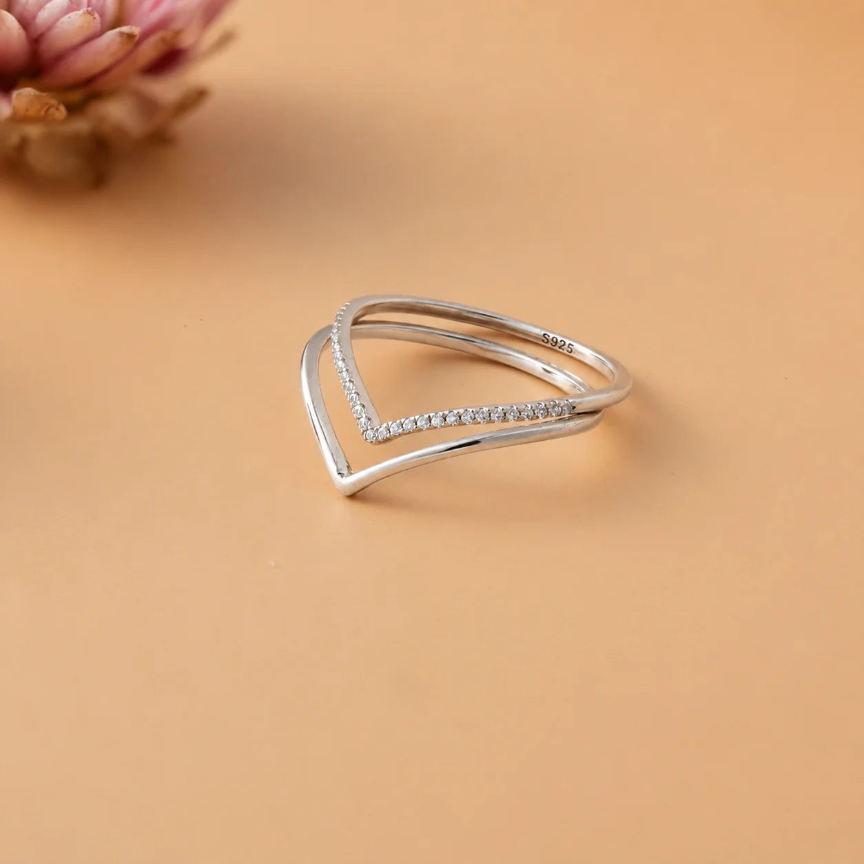 Elevate Your Ring Stack with the Curve Stacking Set