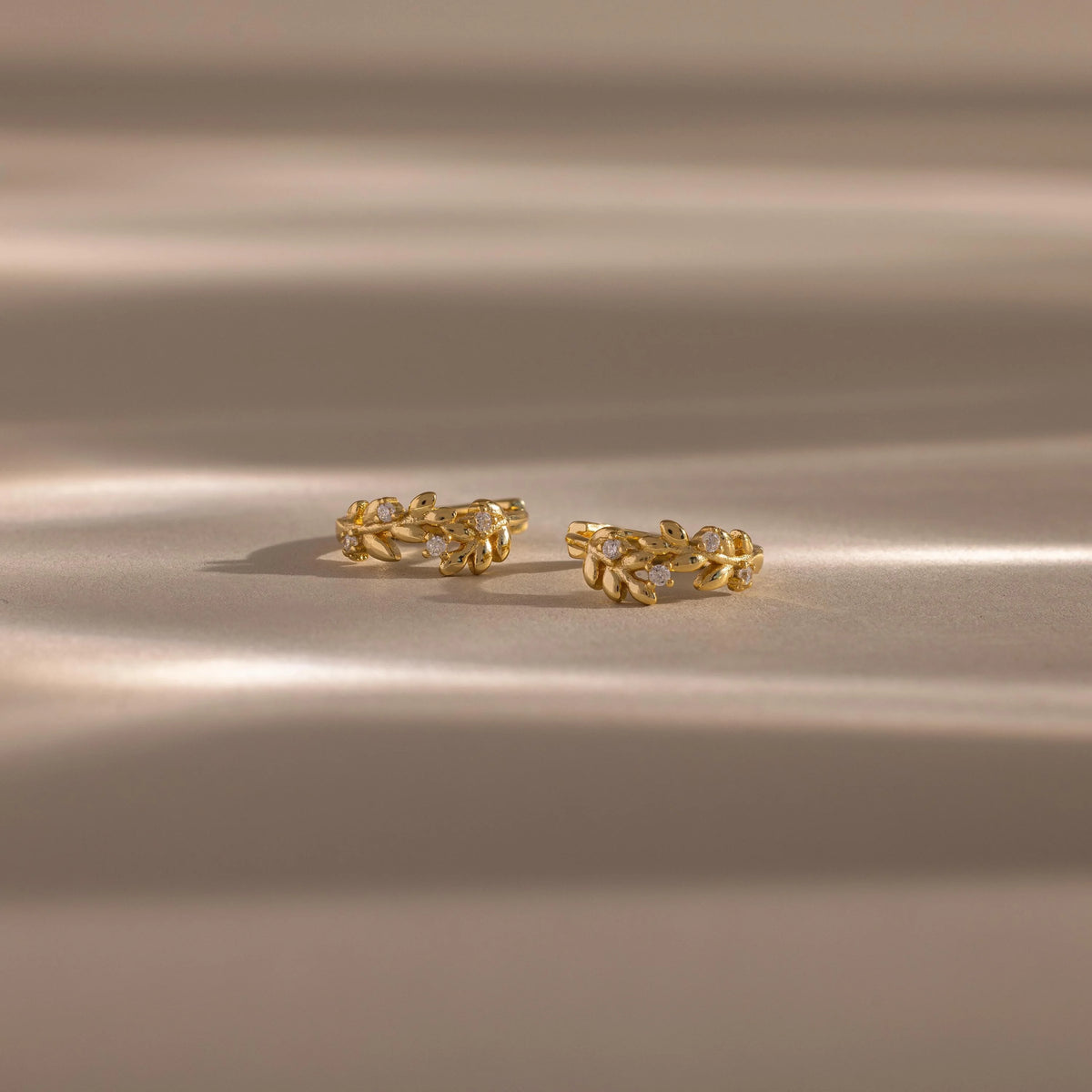 Diamond Leaf Hoops Silver 18K Gold Plated