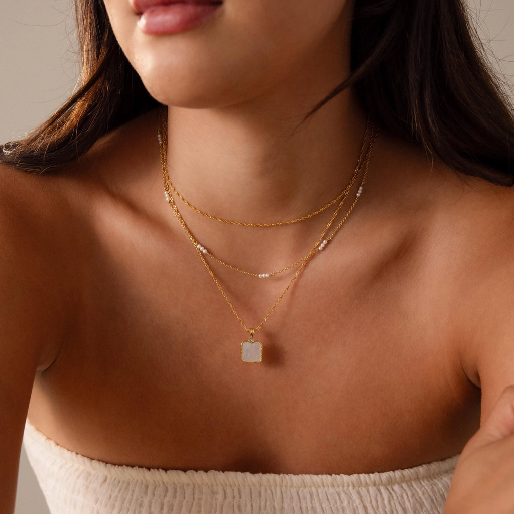 Serenity Mother of Pearl Necklace Silver 18K Gold Plated