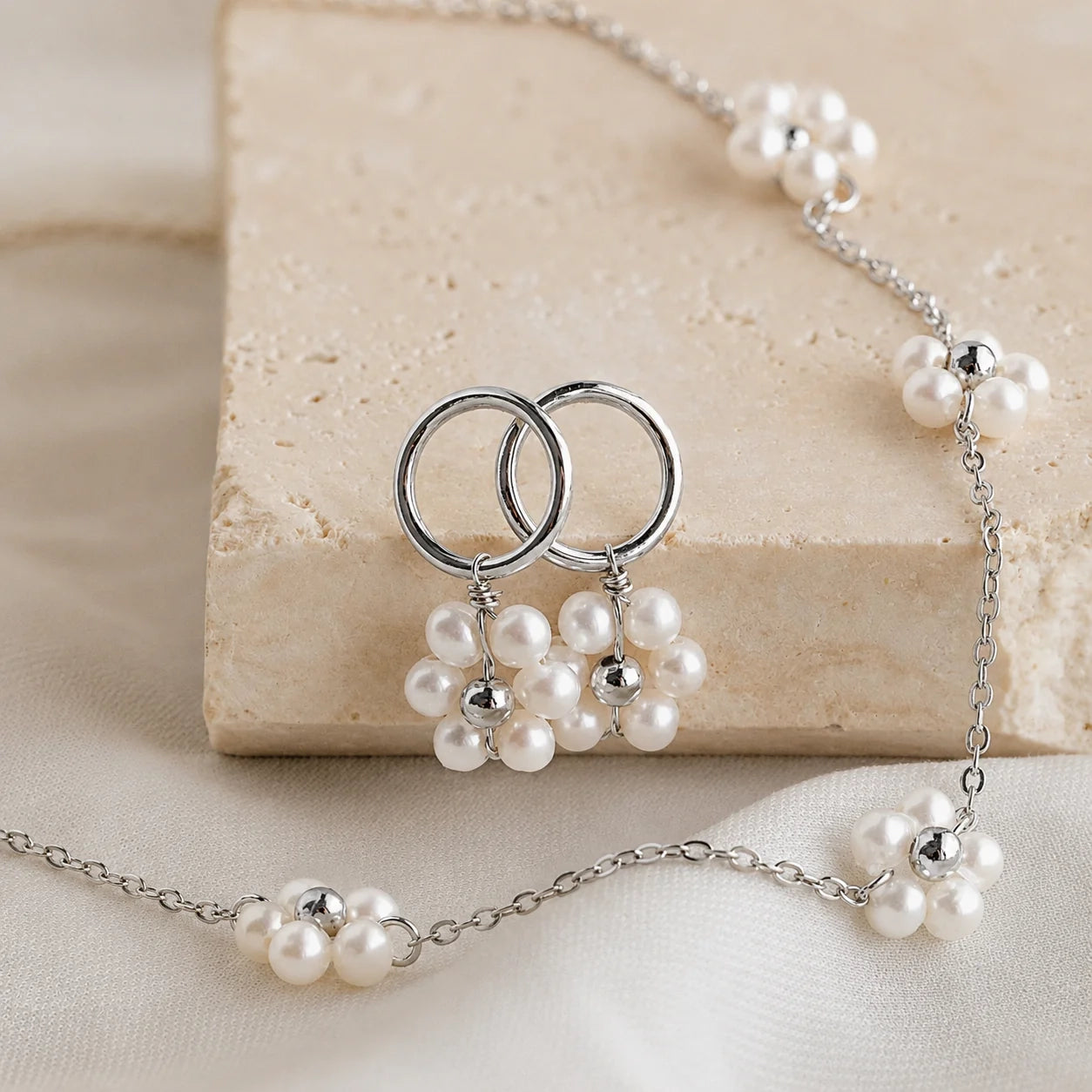 Flower Pearl Station Necklace