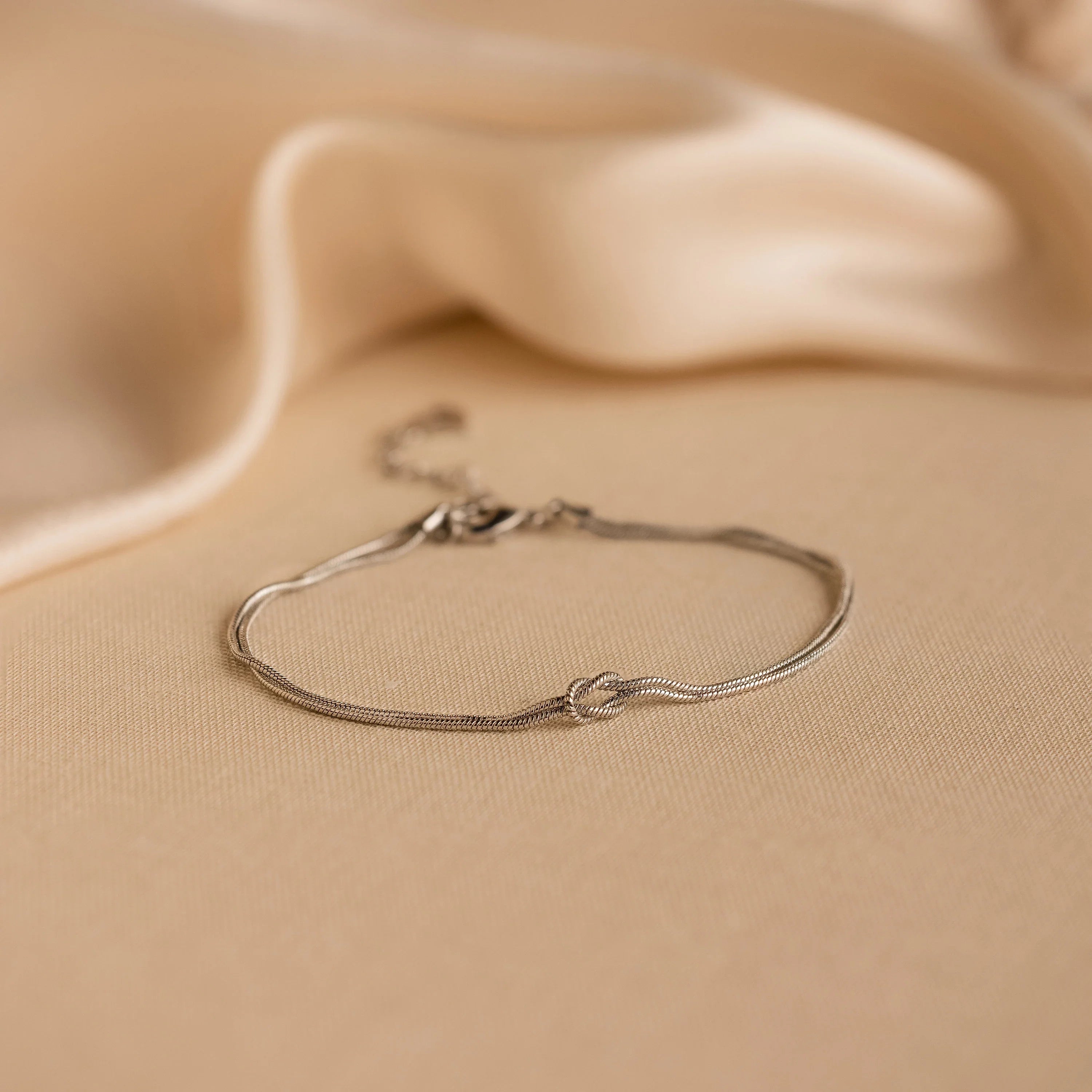 Love Knot Bracelet Silver 18K Gold Plated
