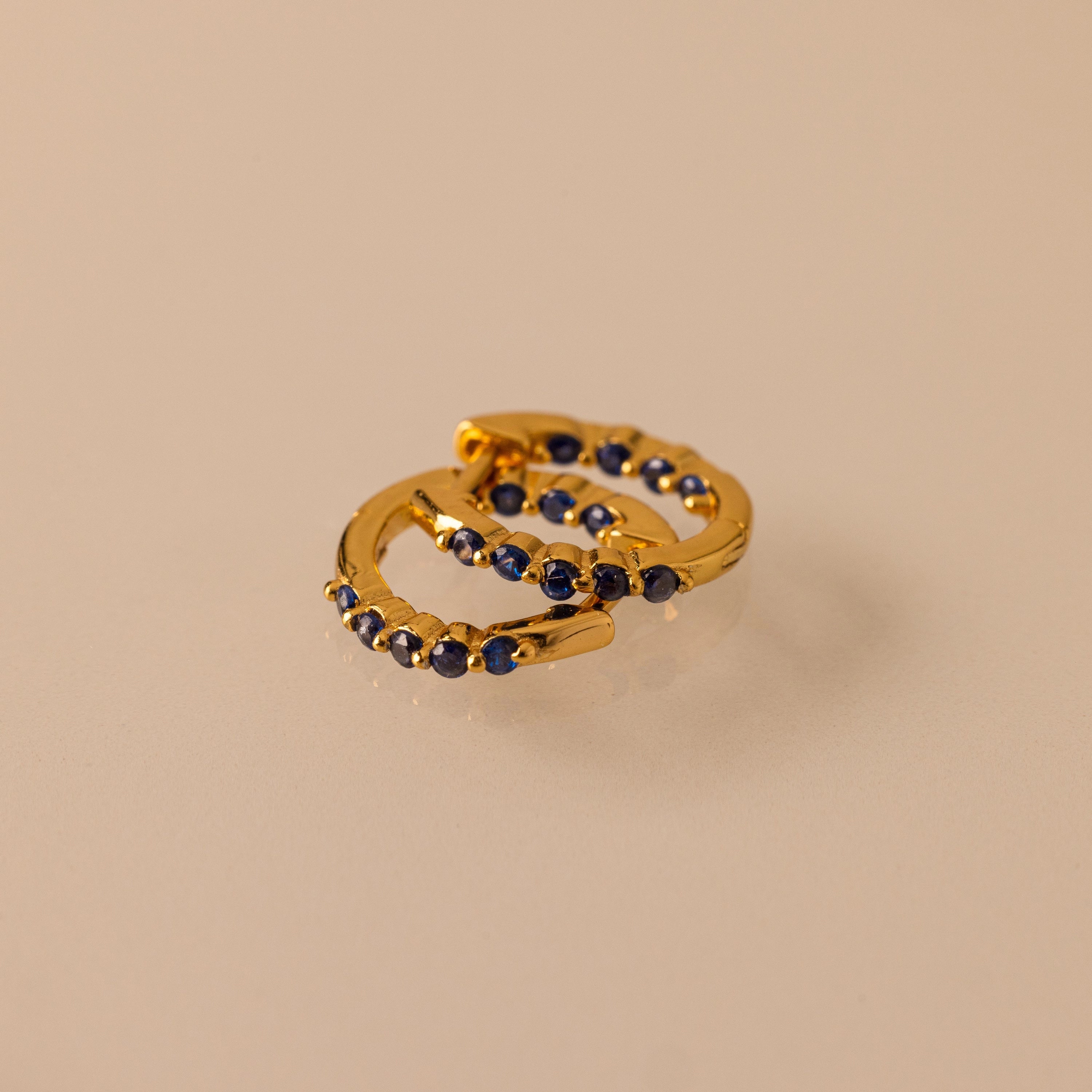 Inside Out Sapphire Huggies Silver 18K Gold Plated