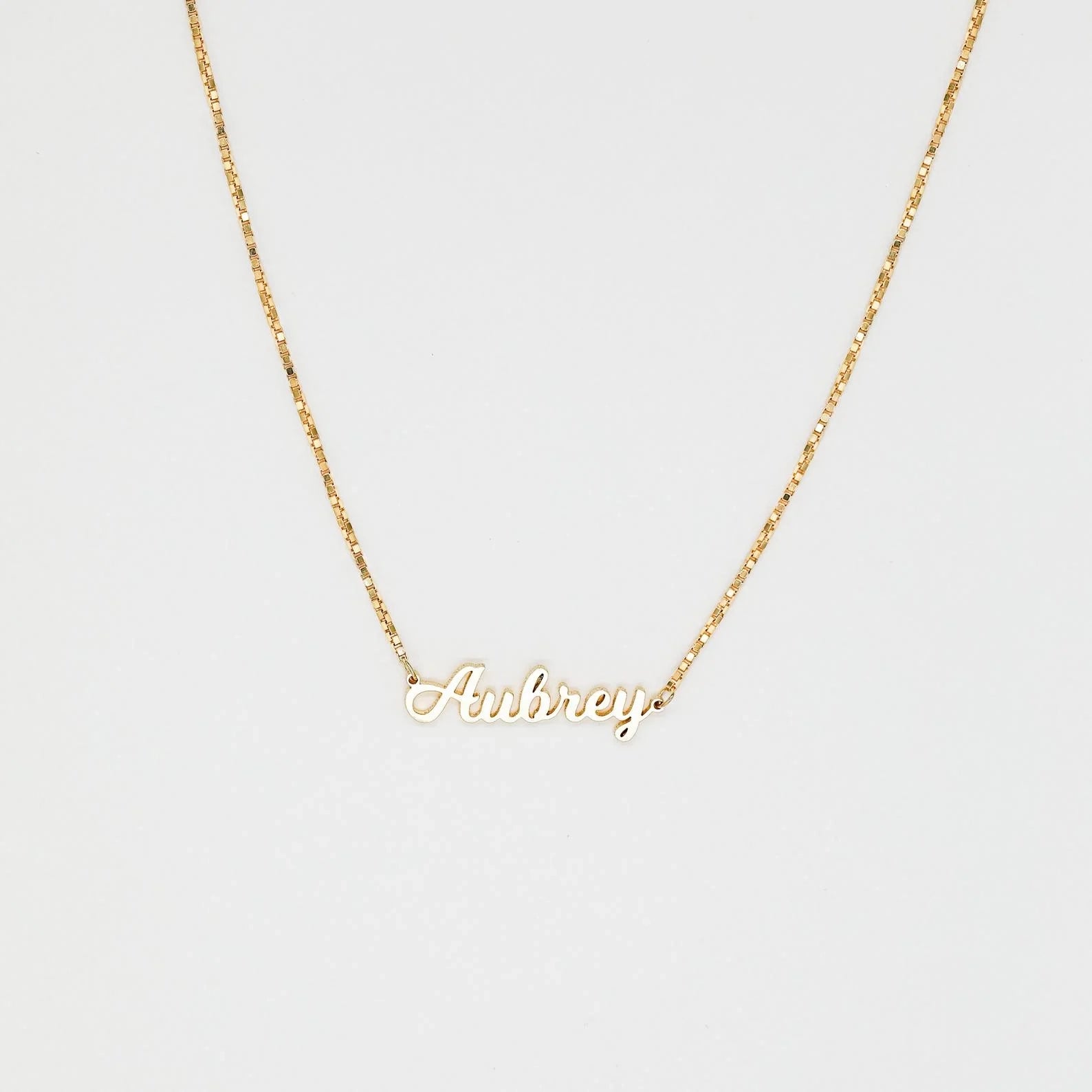 Name Necklace in Box Chain Silver 18K Gold Plated