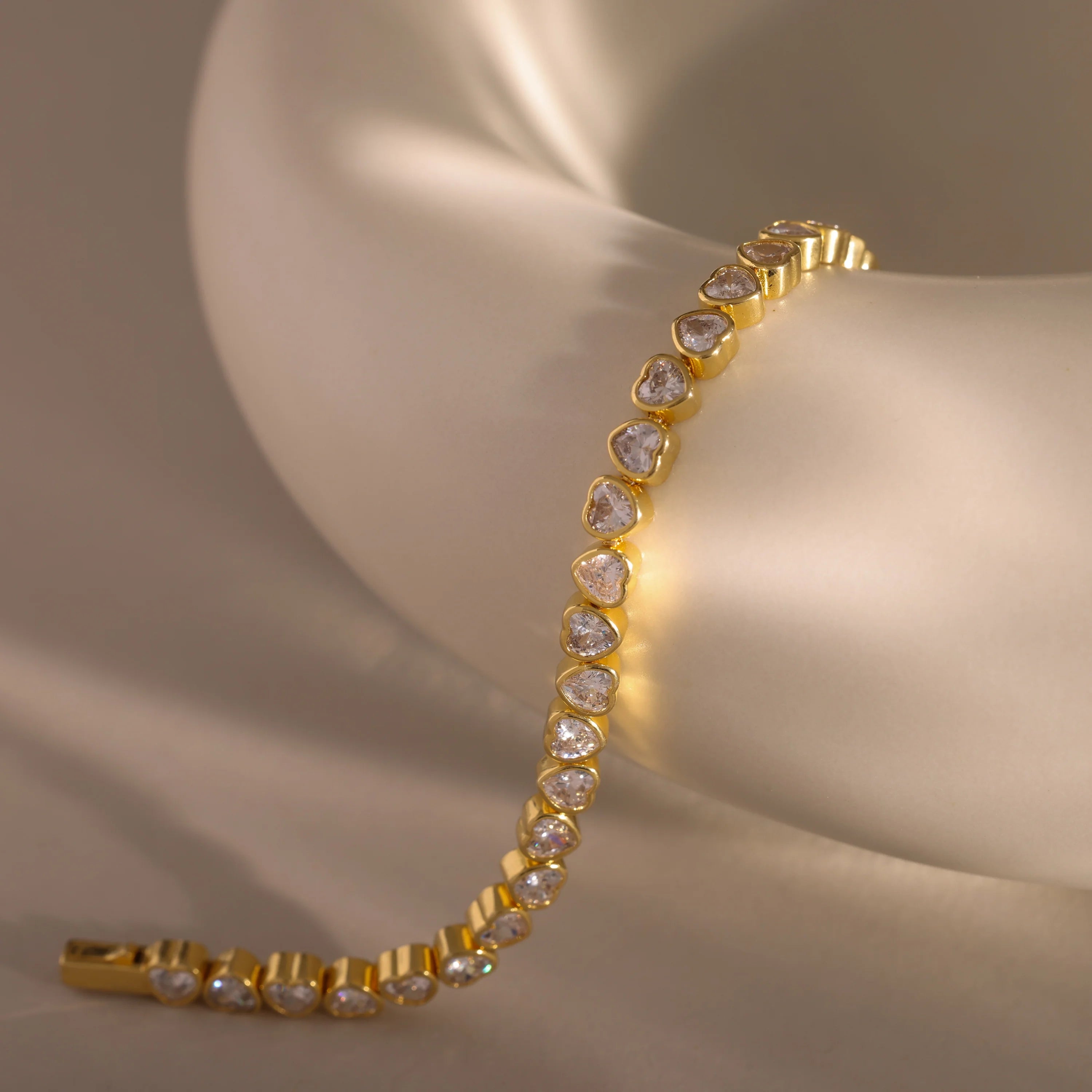 Diamond Heart Tennis Bracelet Silver 18K Gold Plated