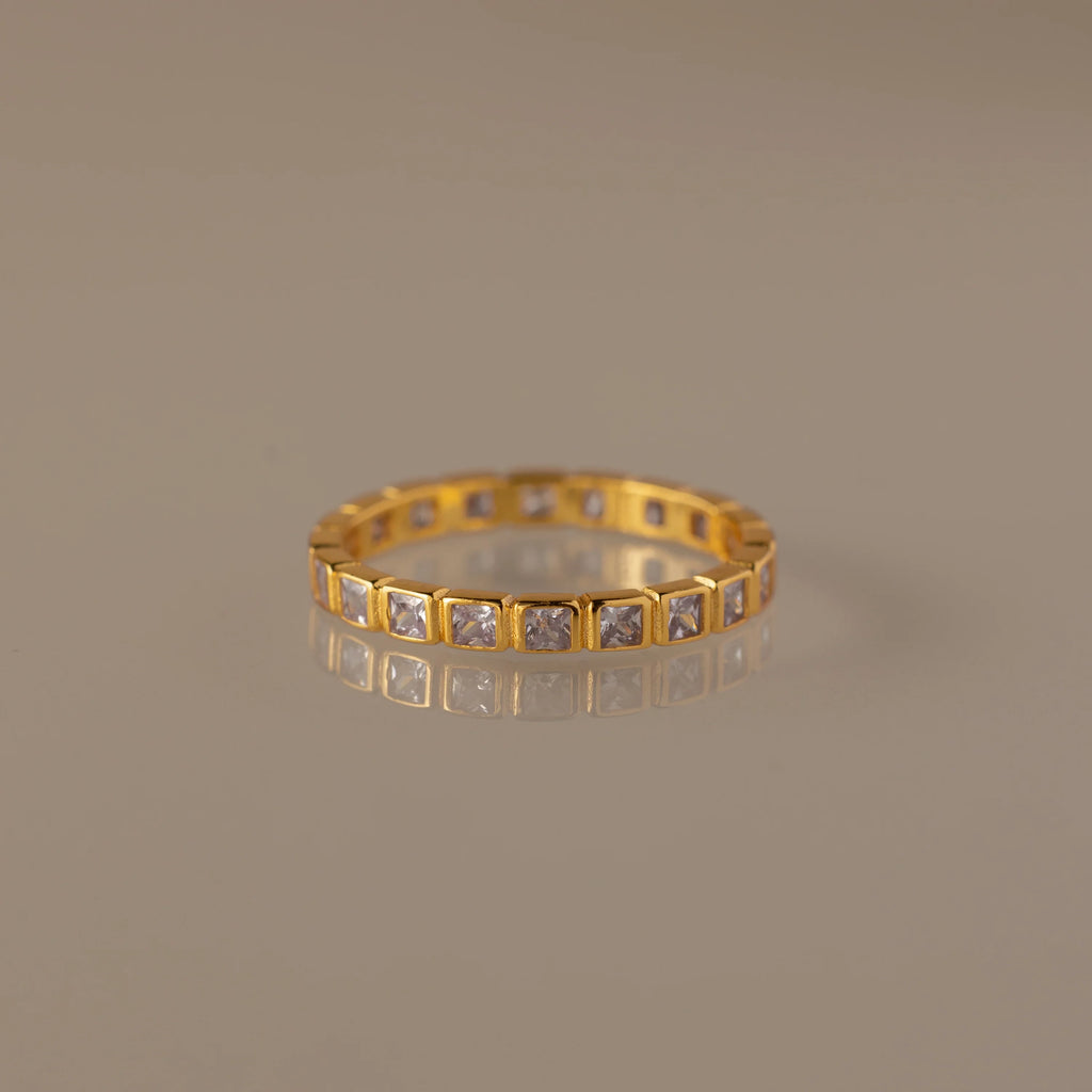 Eternity Bezel Alexandrite Ring Silver 18K Gold Plated