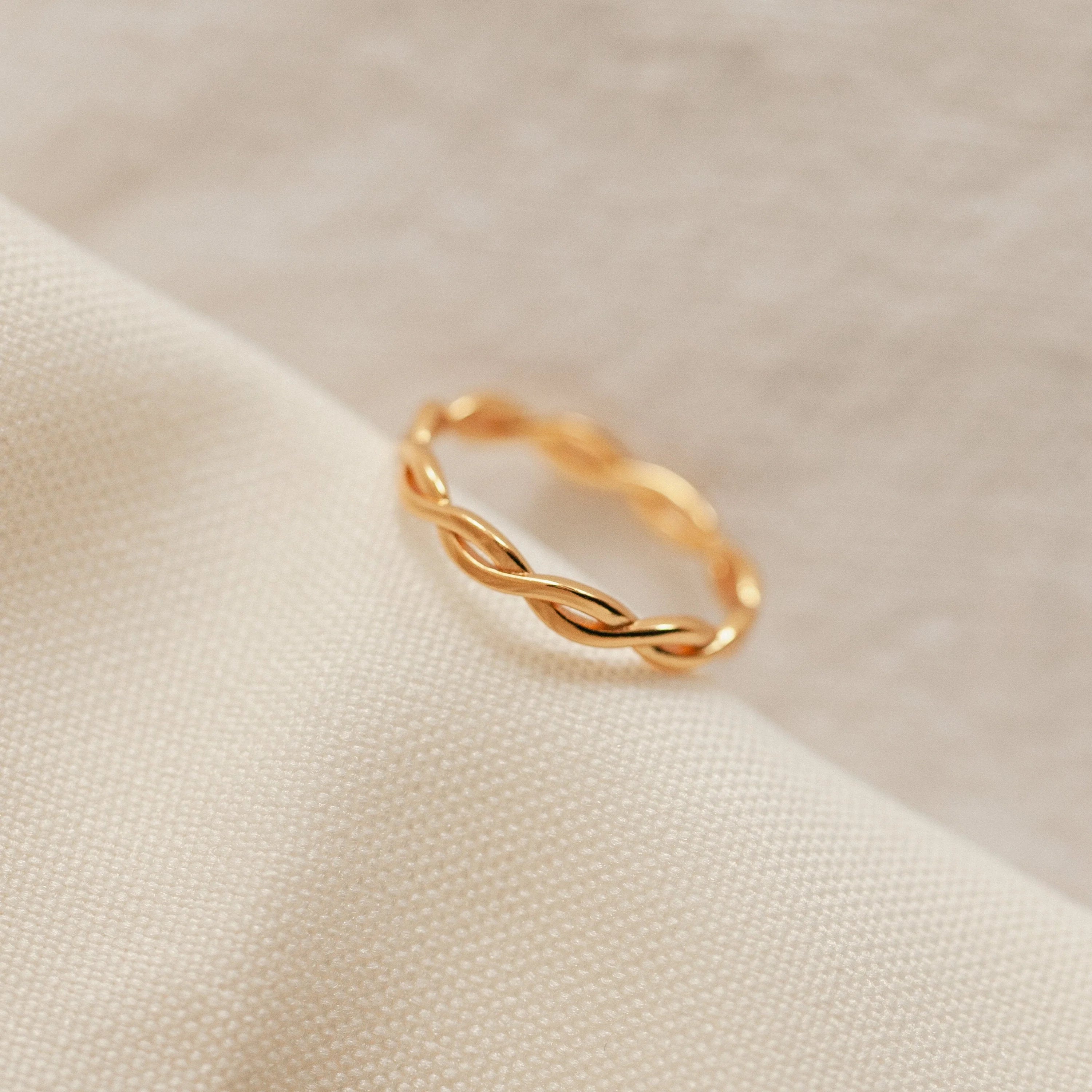 Braided Eternity Ring Silver 18K Gold Plated