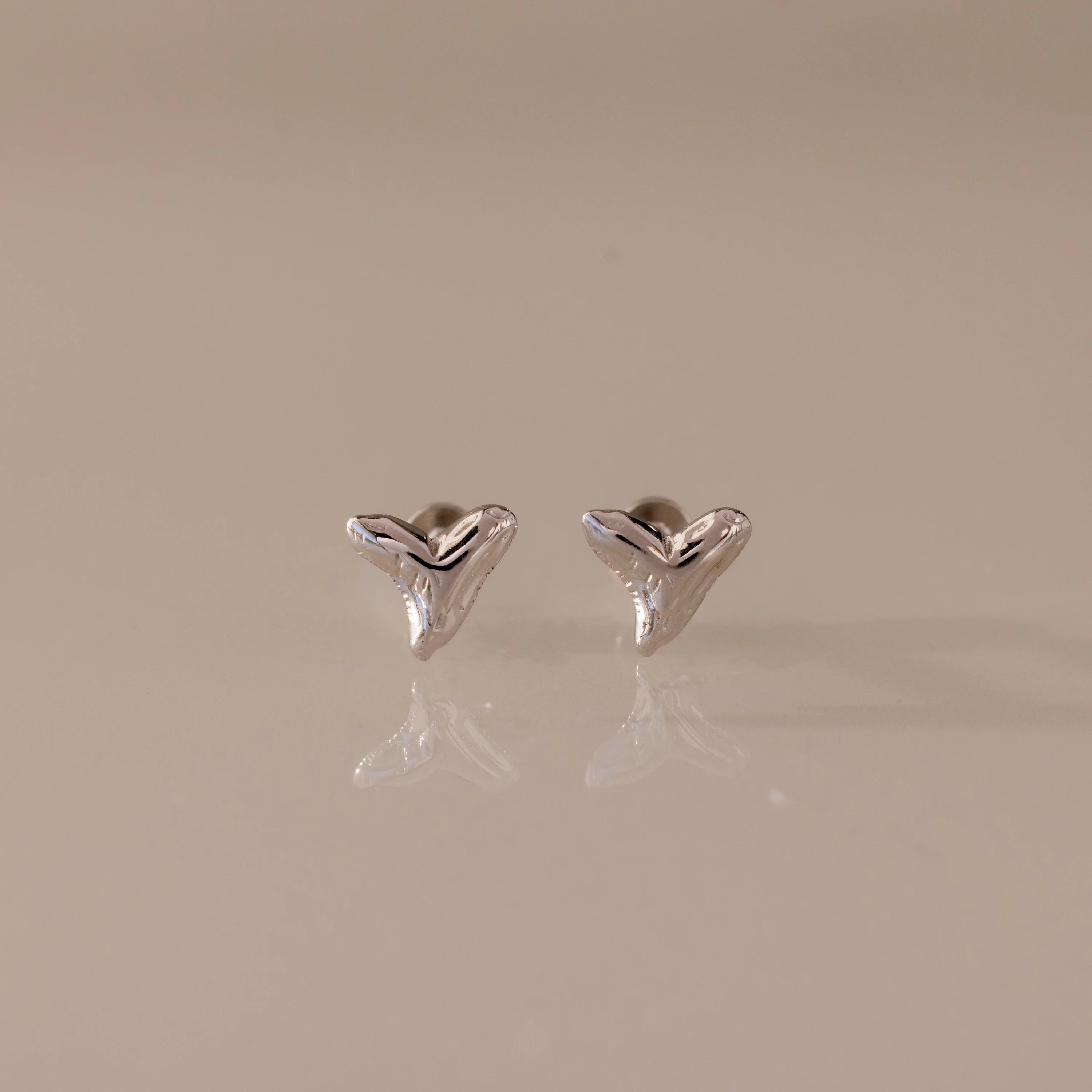 Shark Tooth Flatback Studs Silver 18K Gold Plated