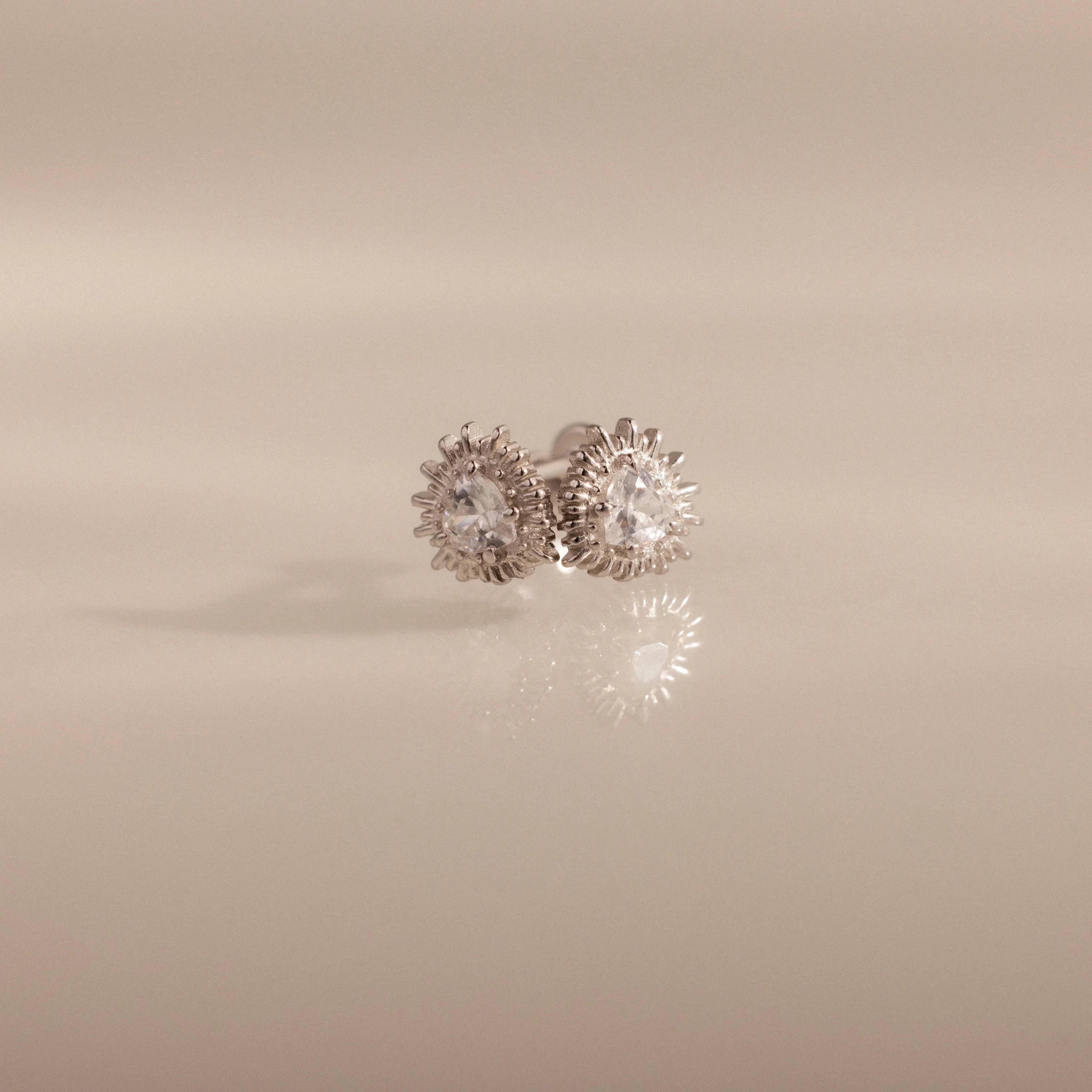 Diamonds Sacred Heart Flatback Studs Silver 18K Gold Plated