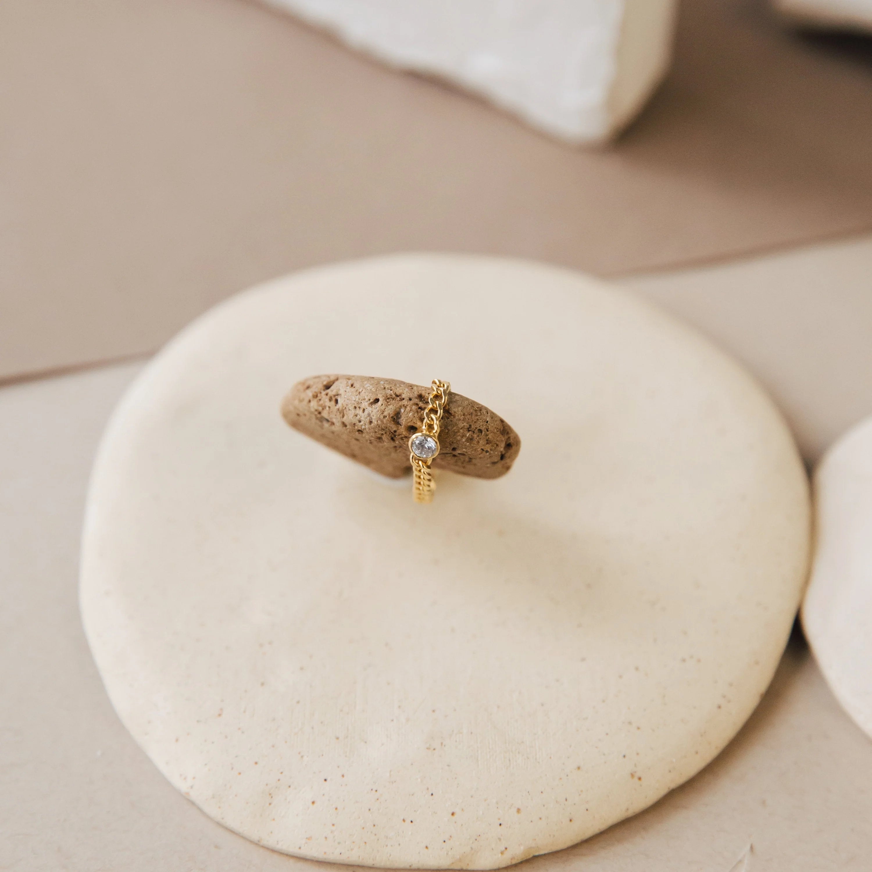 Curb Chain Birthstone Ring
