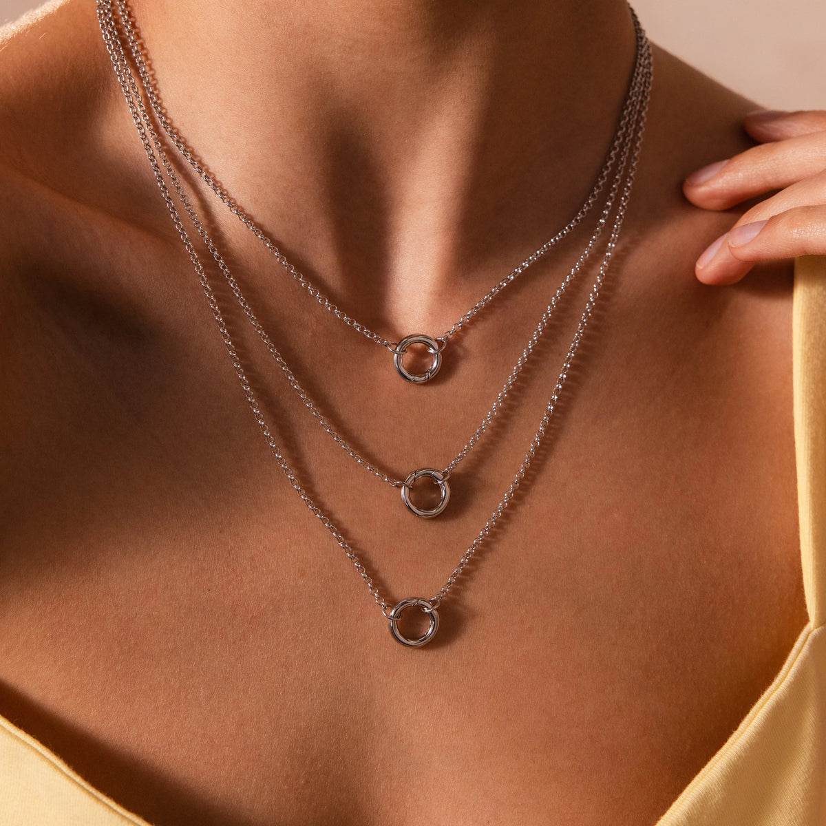 Cable Circle Charm Necklace Silver 18K Gold Plated