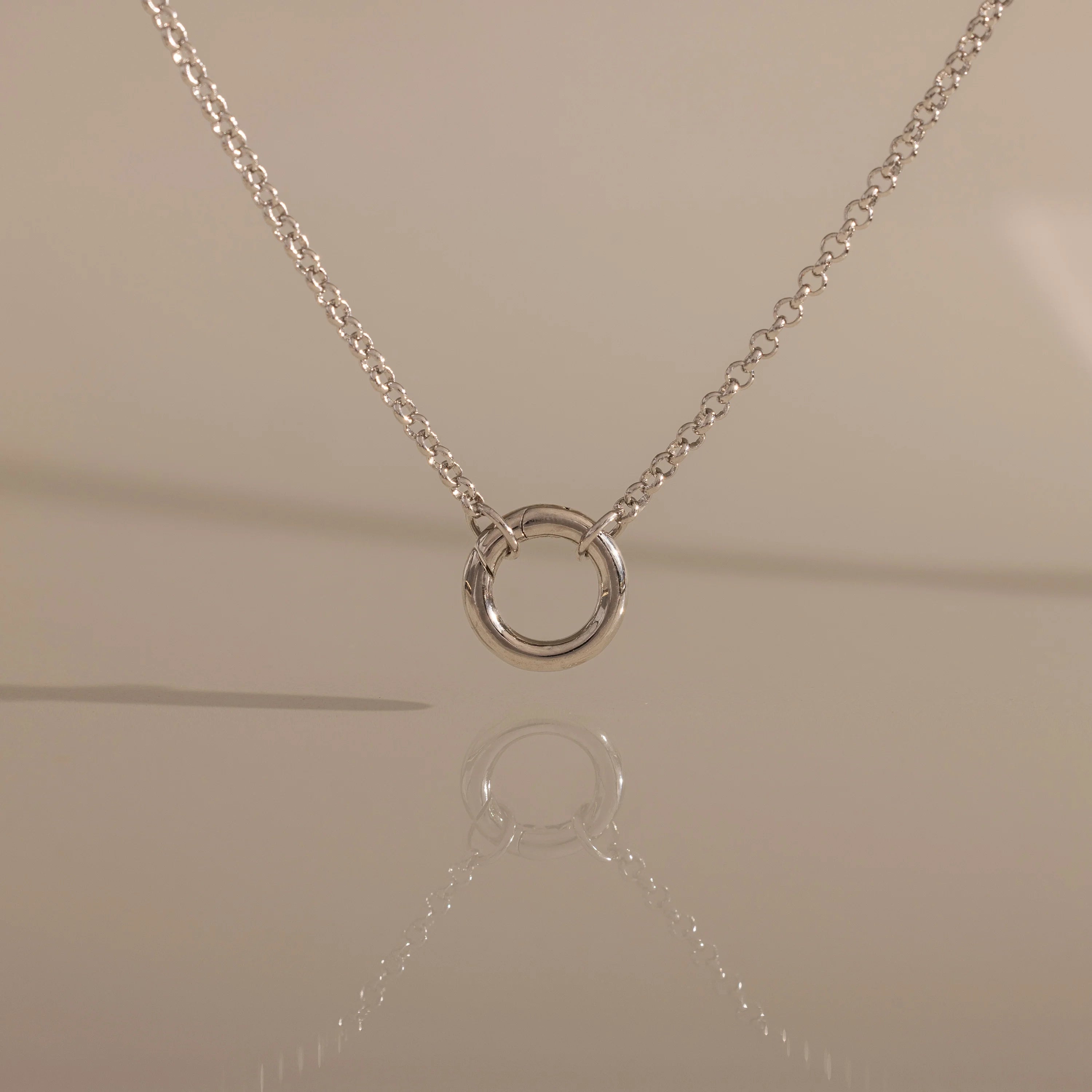 Cable Chain Circle Charm Necklace Silver 18K Gold Plated
