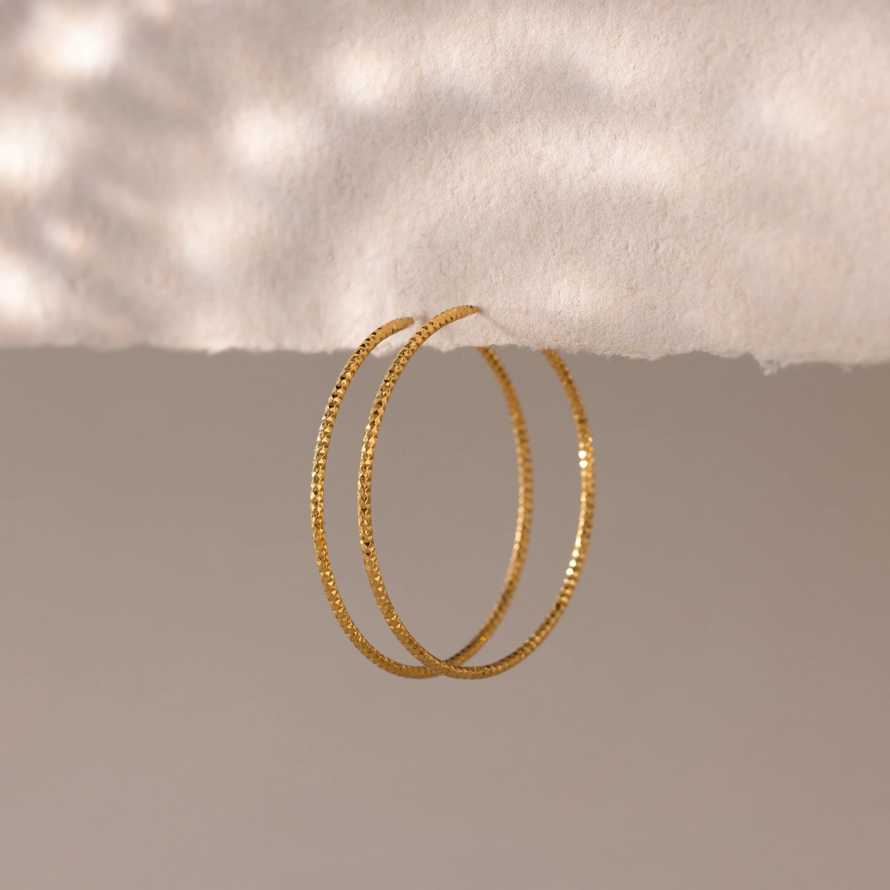 Thin Sparkle Hoops Silver 18K Gold Plated
