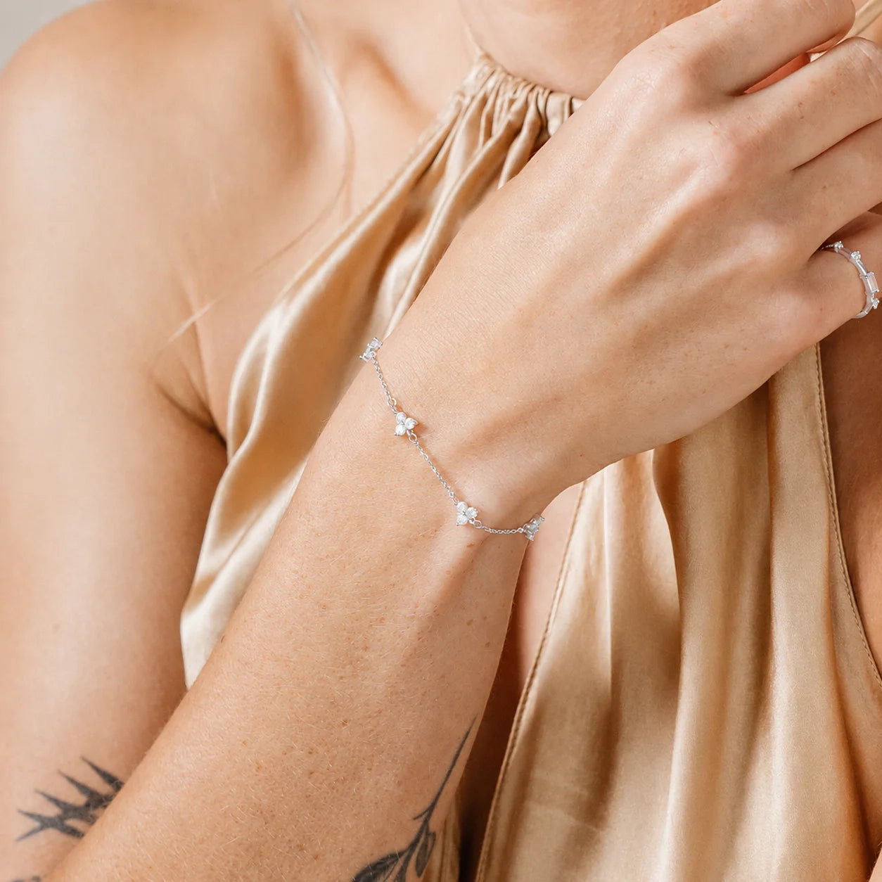 Mini Lily Diamond Bracelet