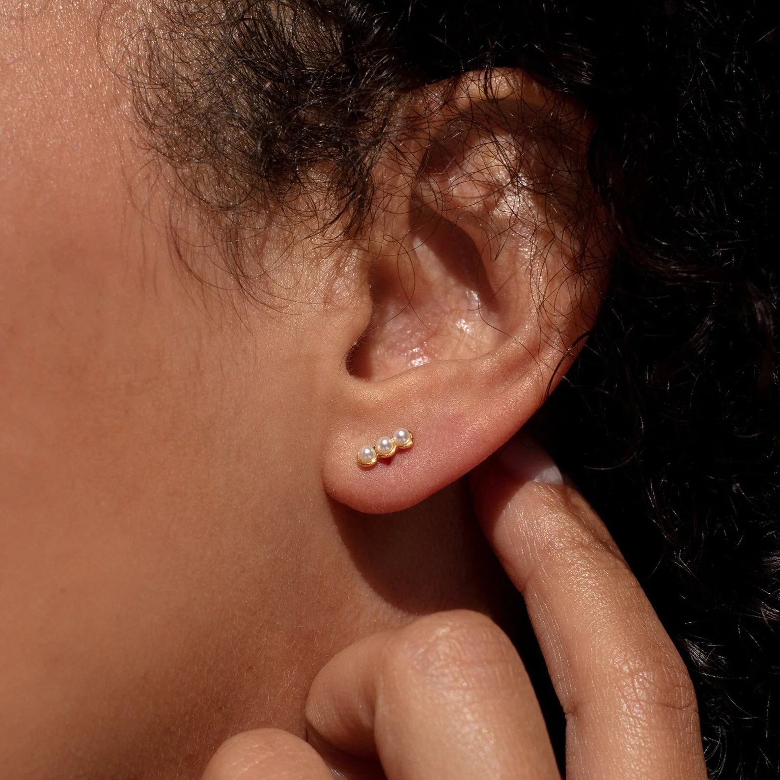 Tiny Pearl Bar Studs Silver 18K Gold Plated