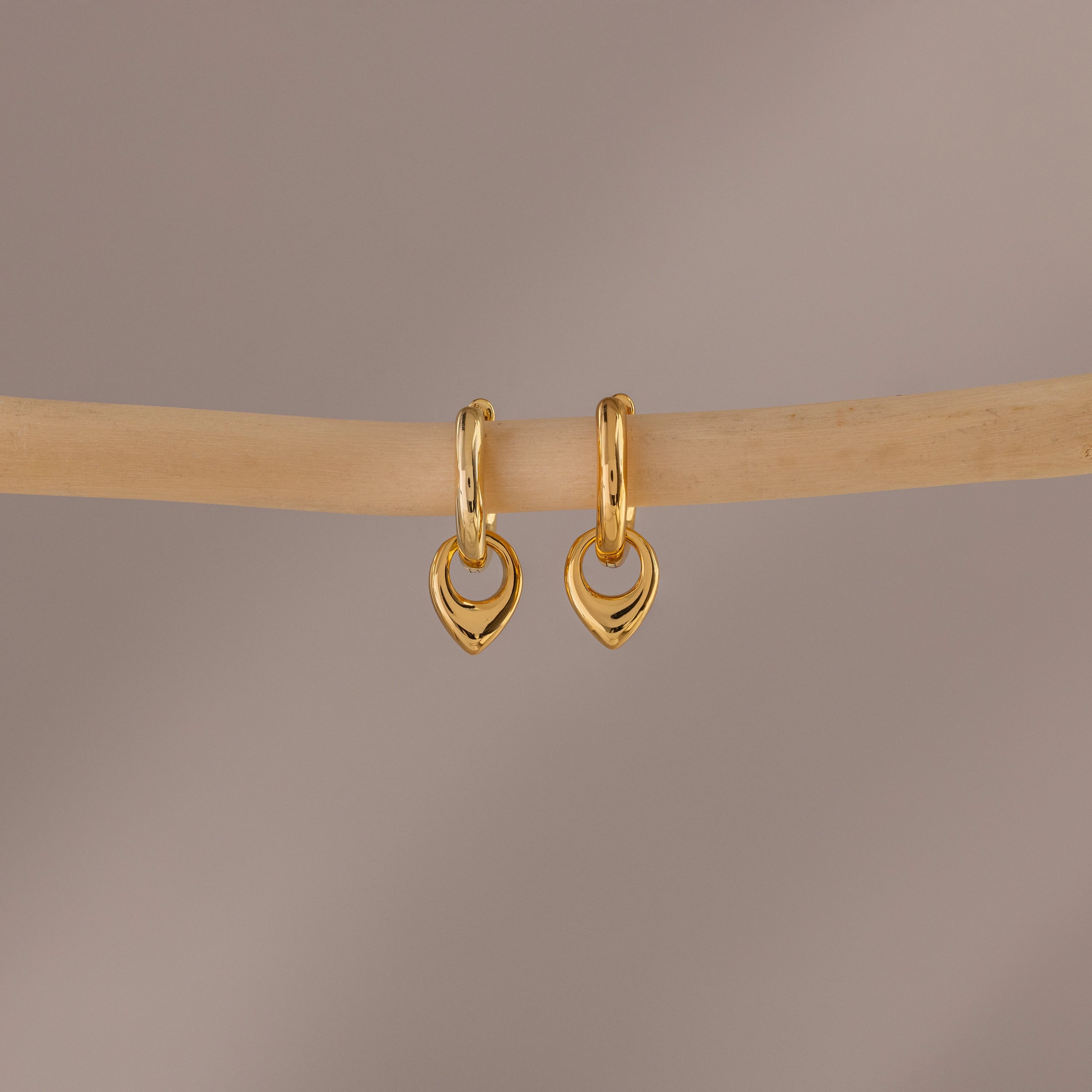 Tiny Teardrop Huggies Silver 18K Gold Plated
