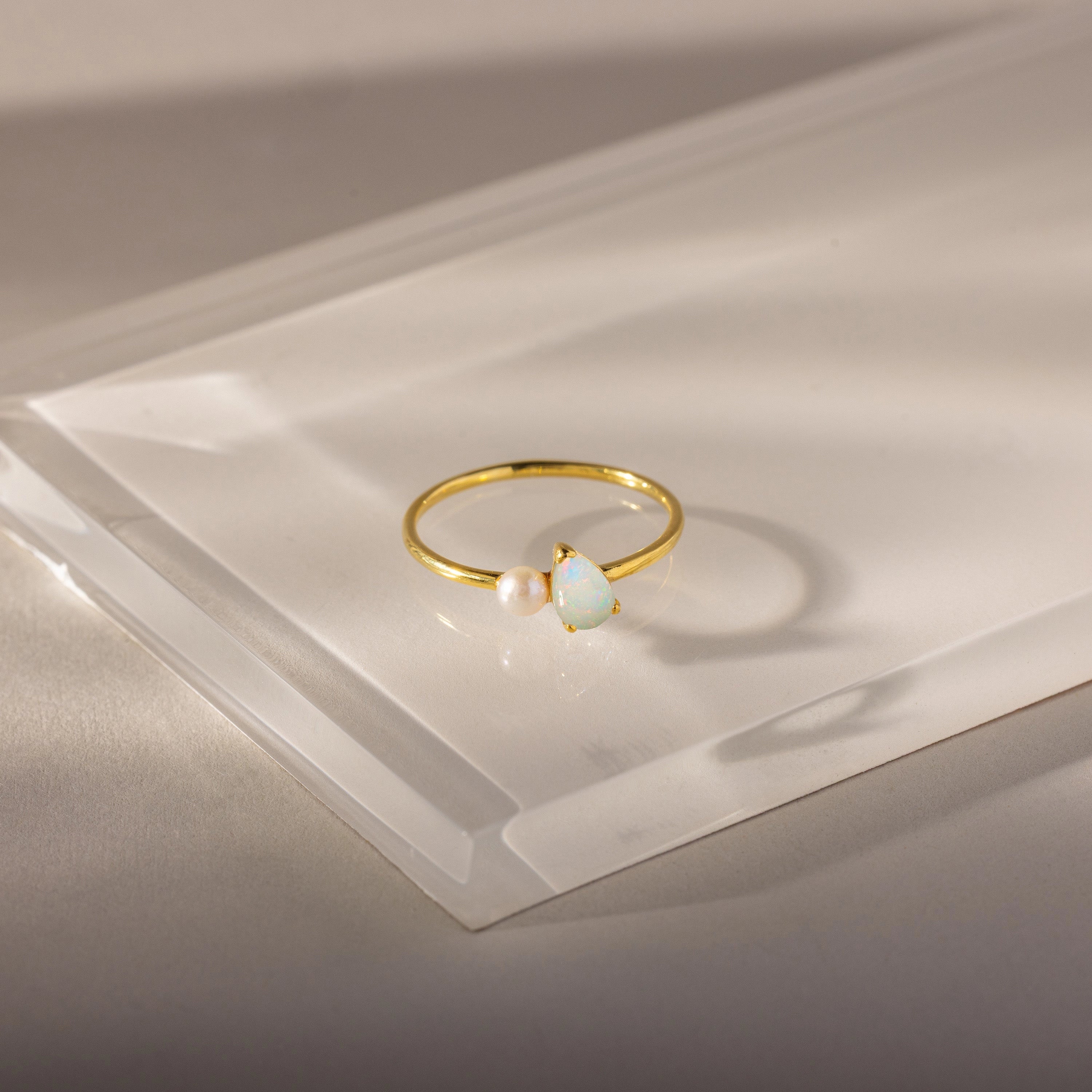Teardrop Opal & Pearl Ring Silver 18K Gold Plated
