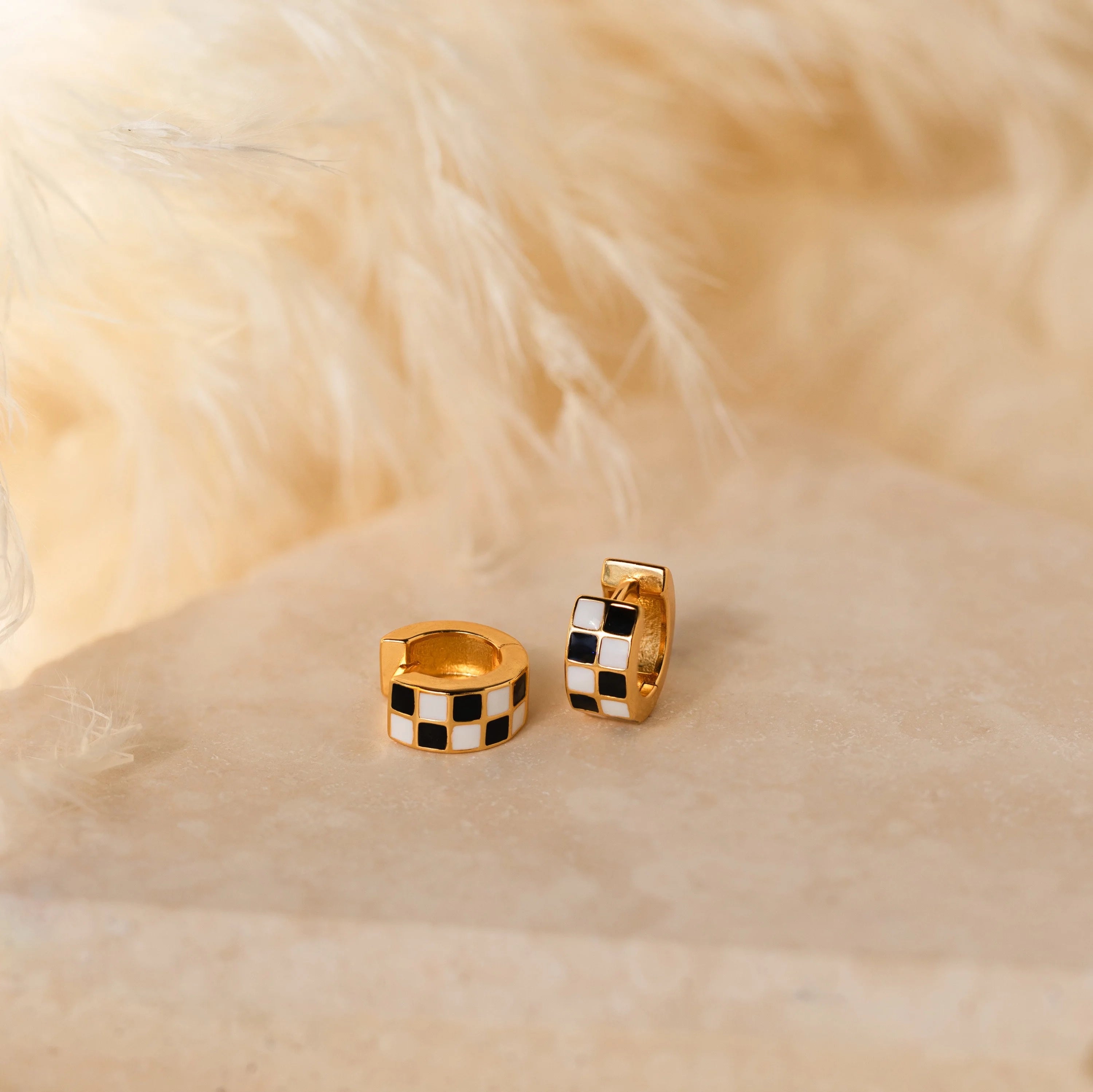 Checkered Huggies Silver 18K Gold Plated