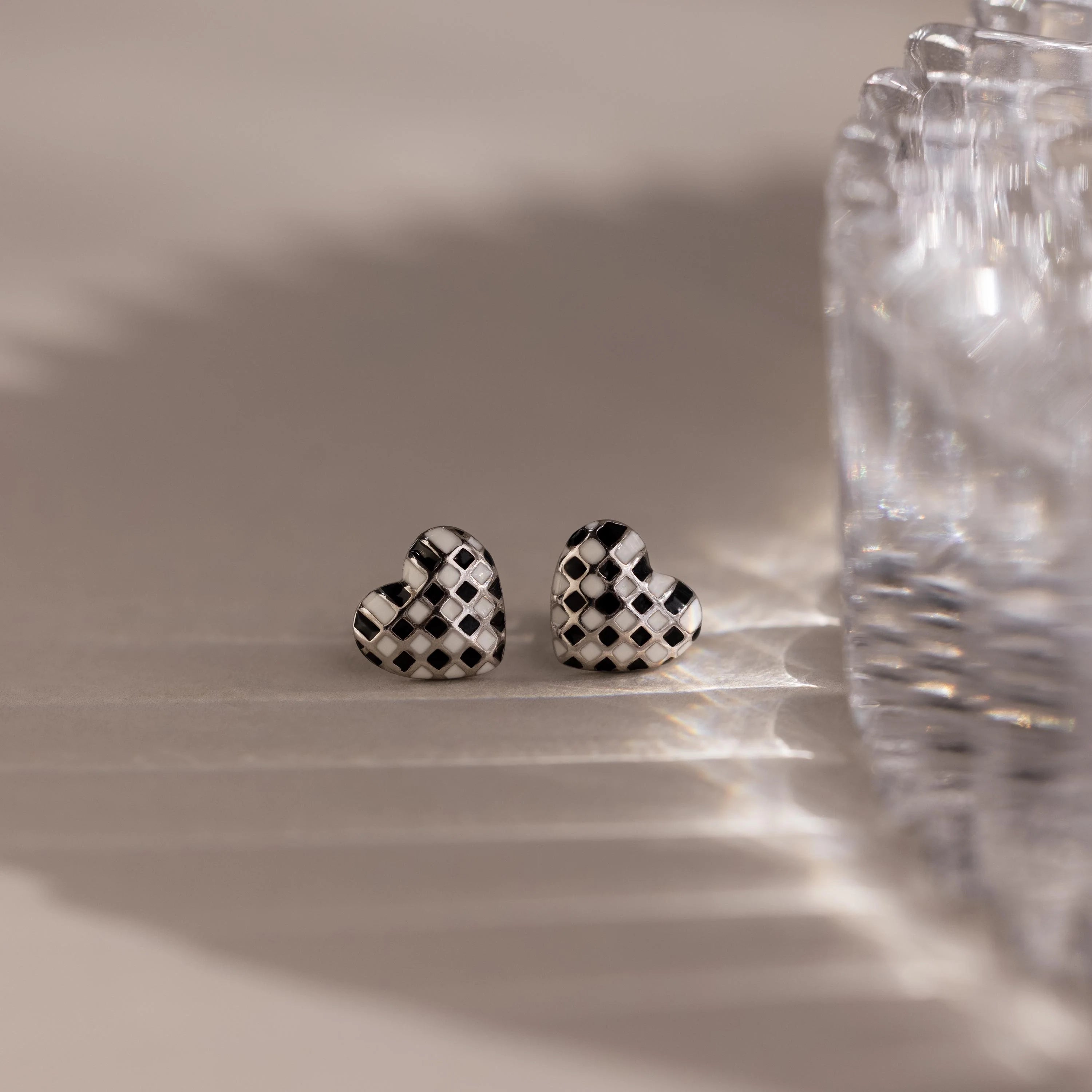Enamel Covered Checkered Heart Studs Silver 18K Gold Plated