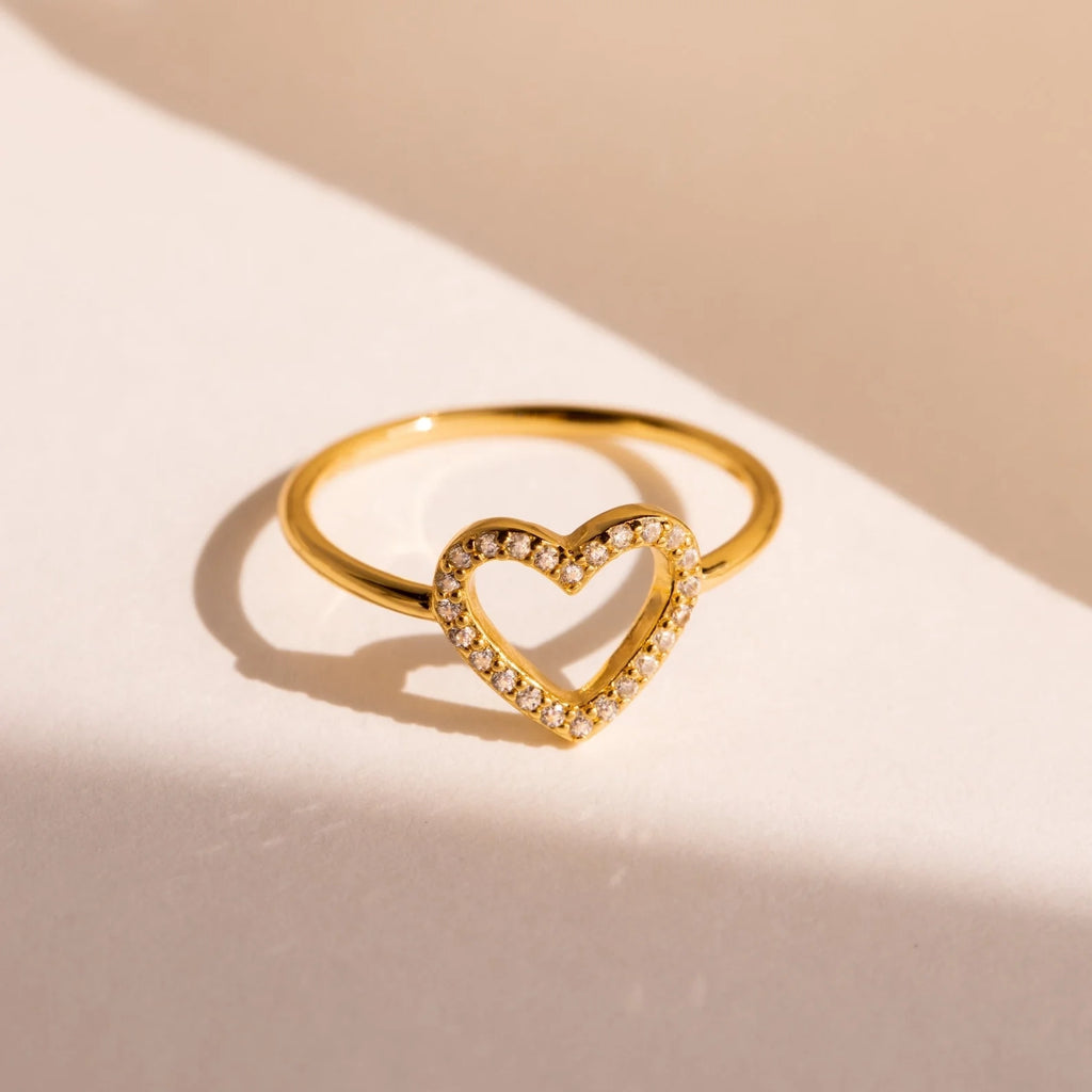 Aphrodite Diamond Heart Ring Silver 18K Gold Plated