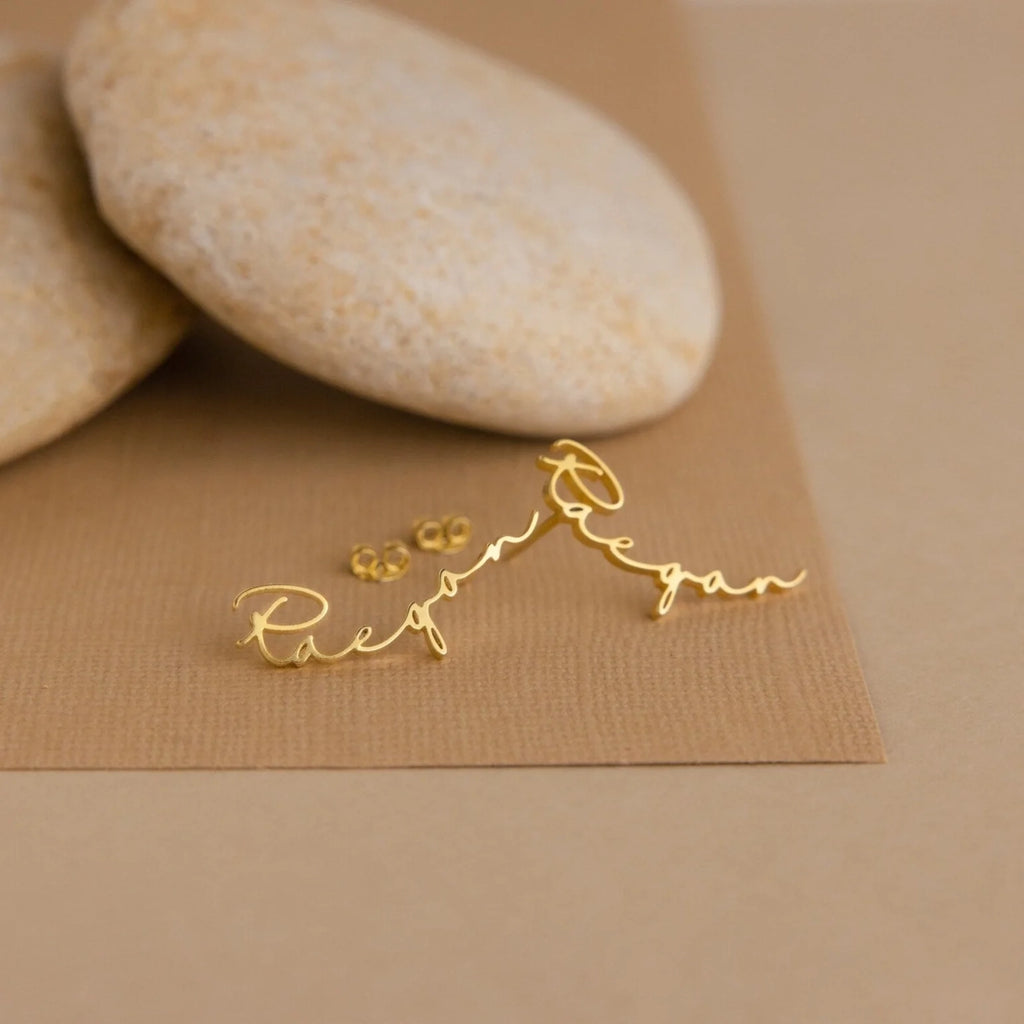 Hallie Name Earrings Silver 18K Gold Plated