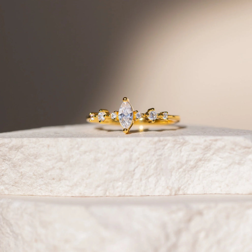 Marquise & Round Diamond Ring Silver 18K Gold Plated