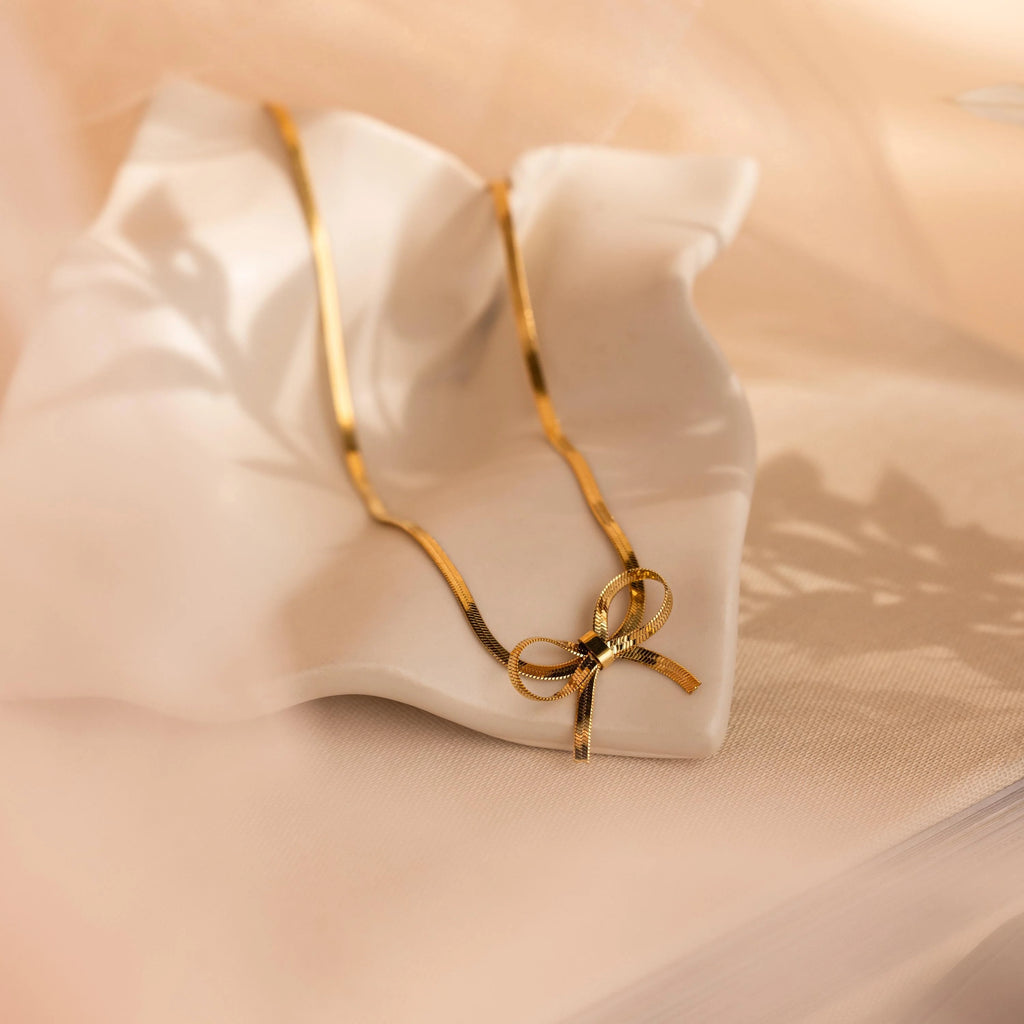 Herringbone Bow Necklace Silver 18K Gold Plated
