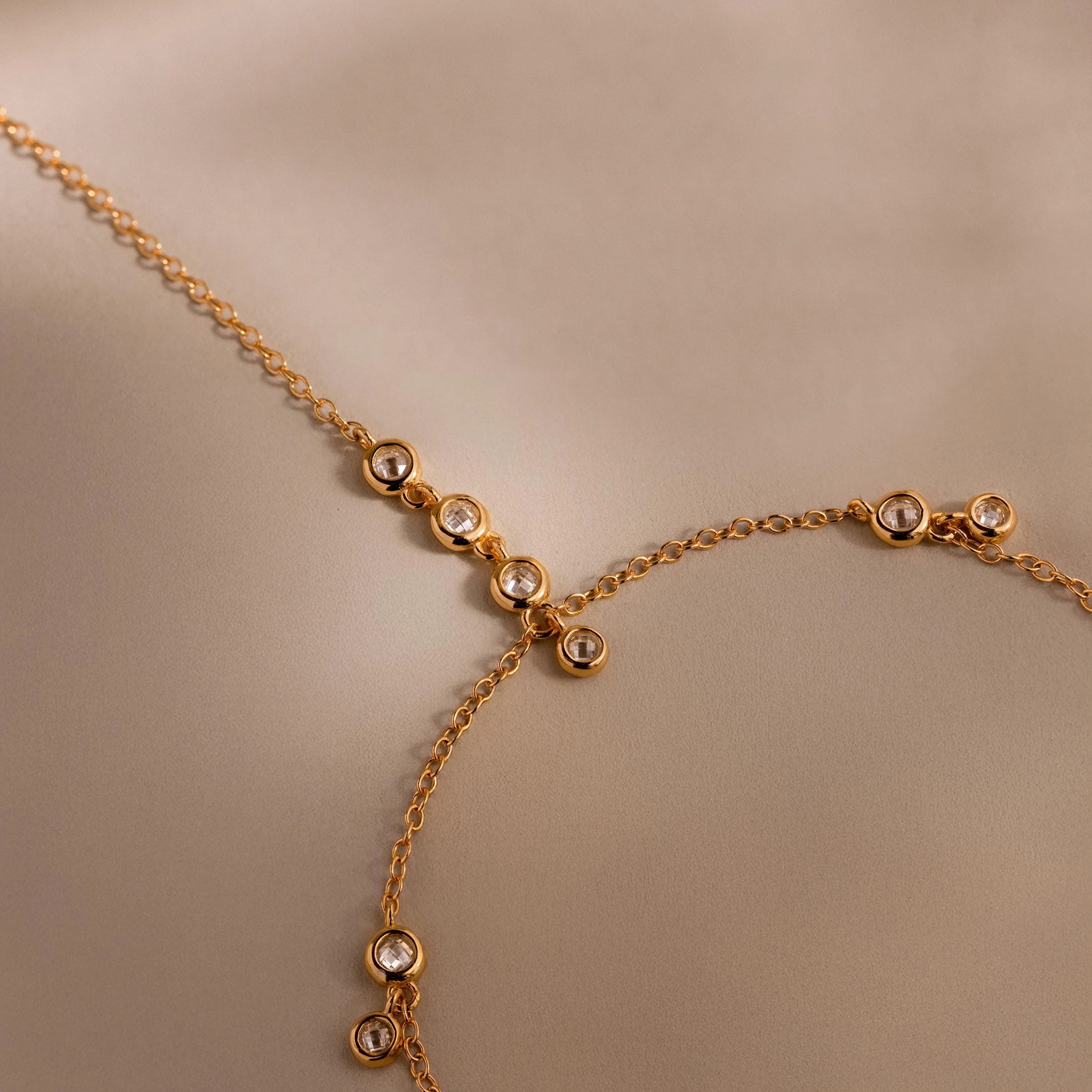 Diamond Cluster Hand Chain Bracelet Silver 18K Gold Plated