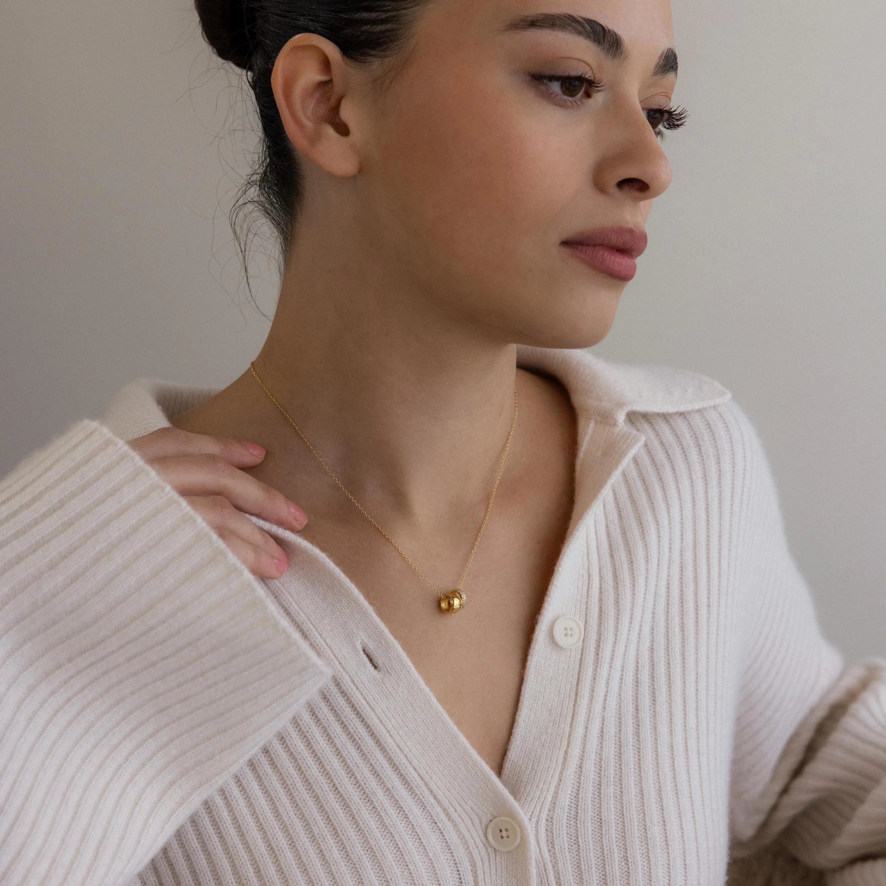Pave Duo Circle Necklace Silver 18K Gold Plated