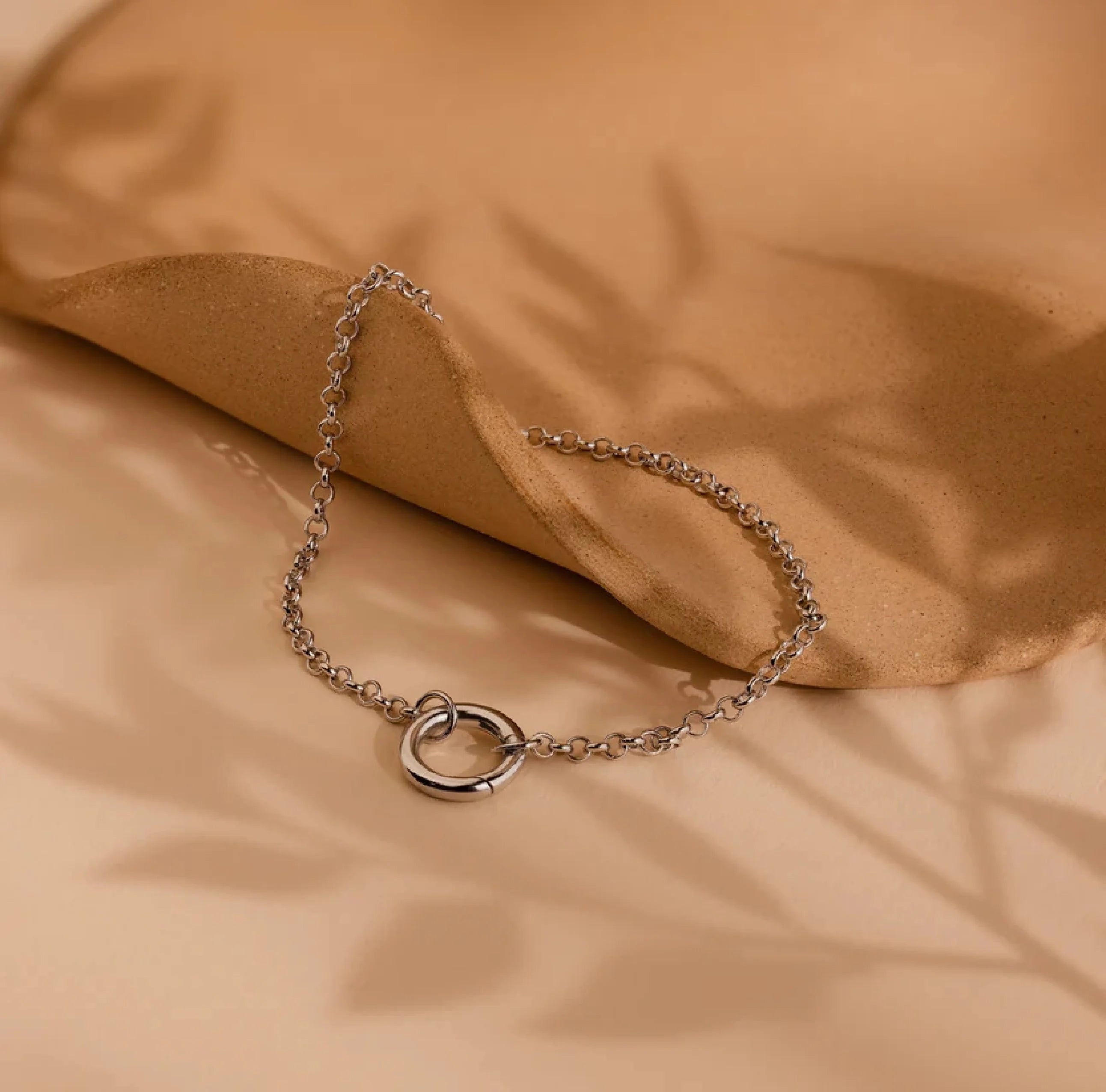 Circle Link Charm Bracelet