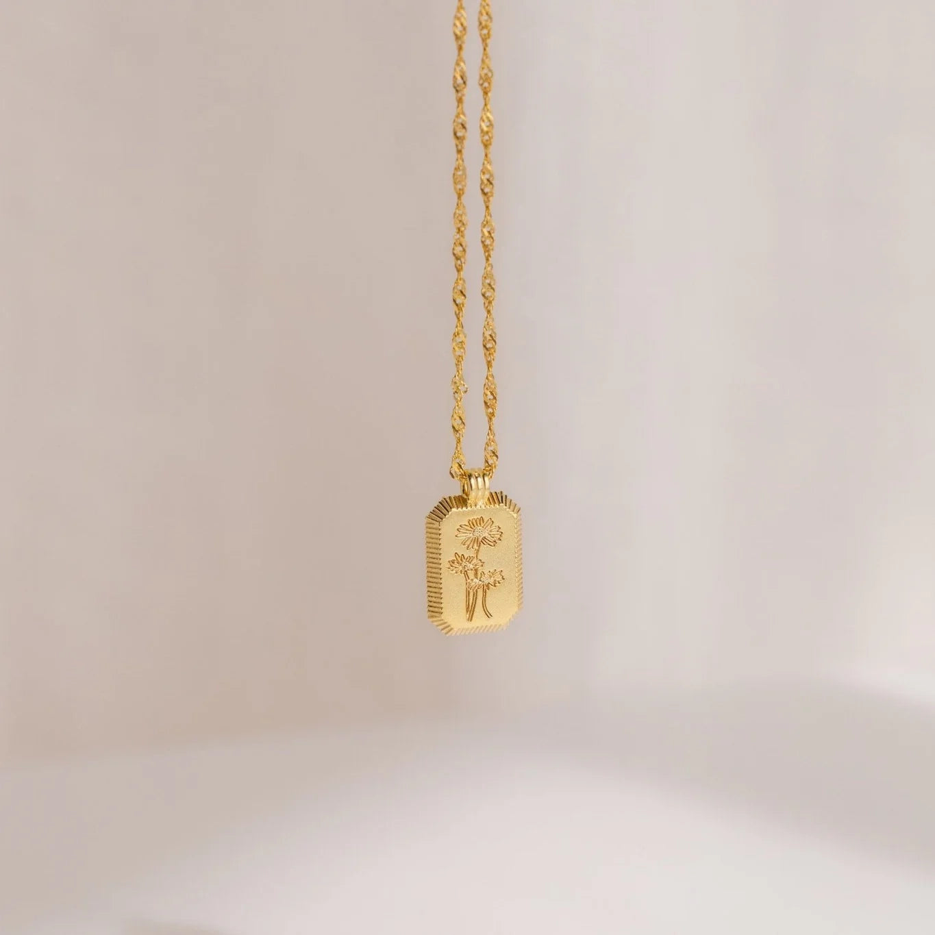 Ribbed Birth Flower Tag Necklace Silver 18K Gold Plated