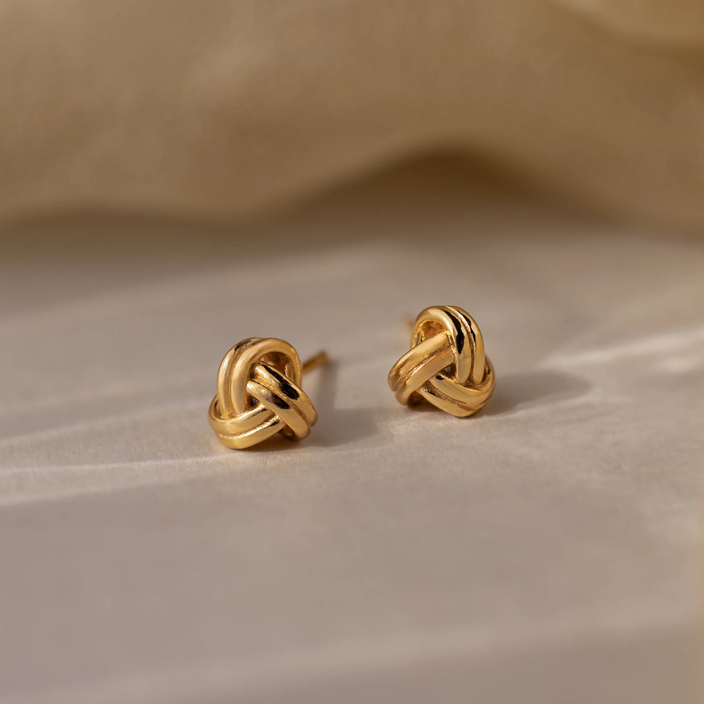 Love Knot Studs Silver 18K Gold Plated
