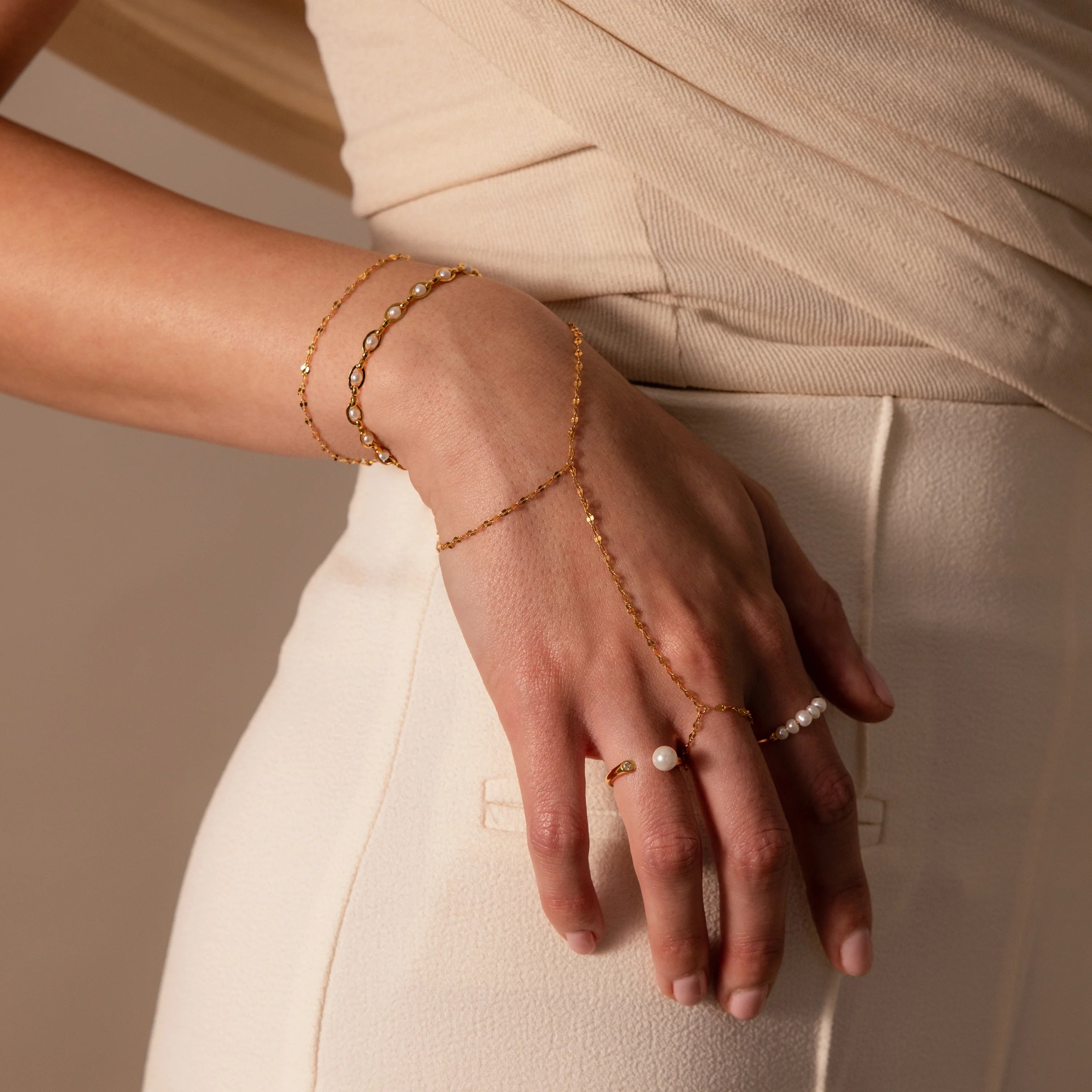 Sparkle Hand Chain Bracelet Silver 18K Gold Plated
