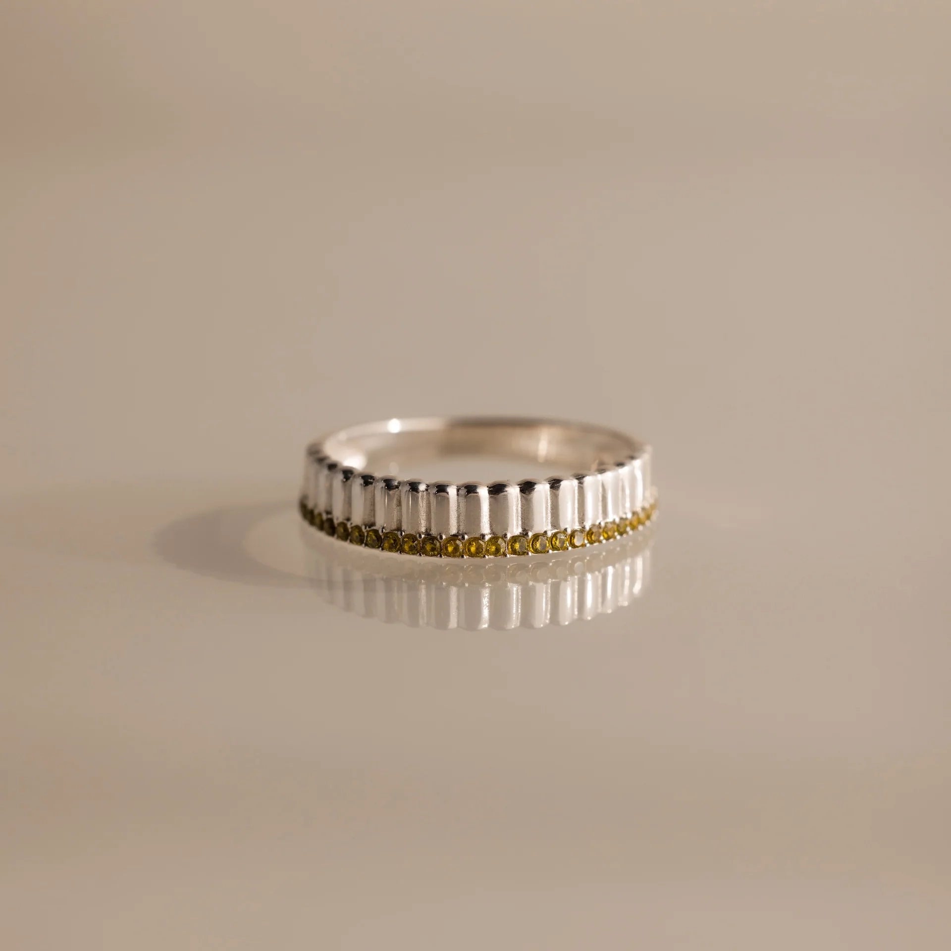 Ribbed Peridot Stack Ring Silver 18K Gold Plated