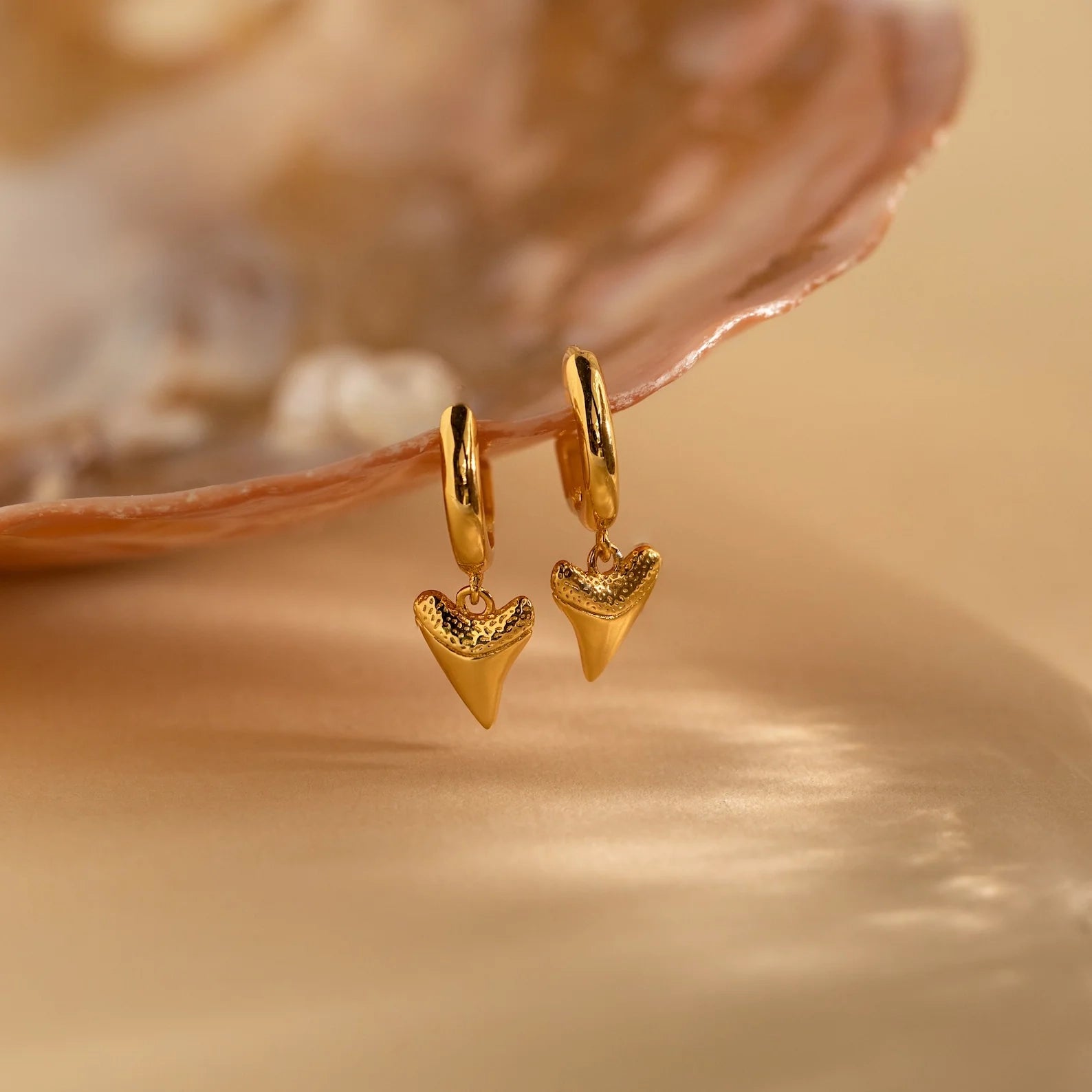 Shark Tooth Huggies Silver 18K Gold Plated
