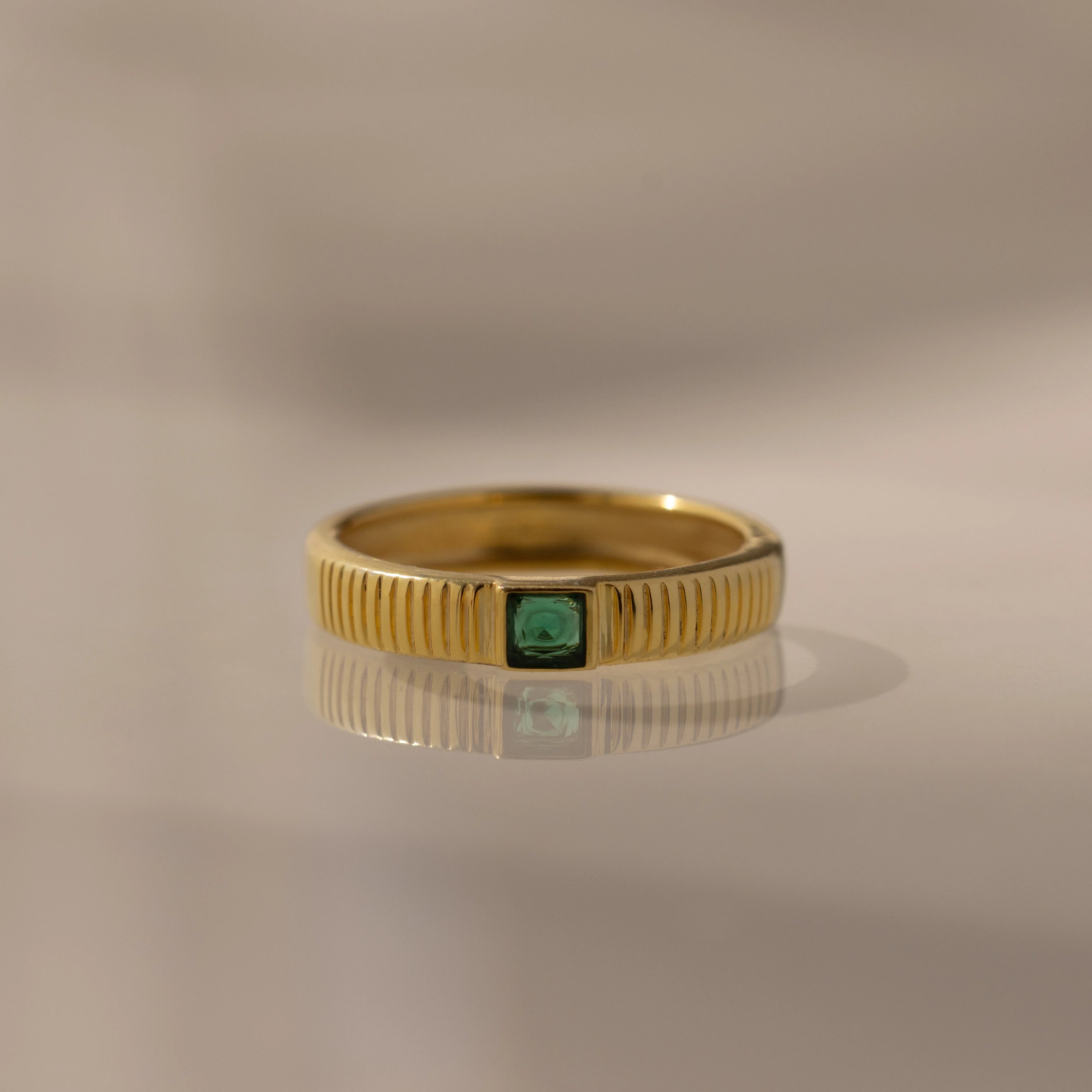 Ribbed Emerald Band Silver 18K Gold Plated