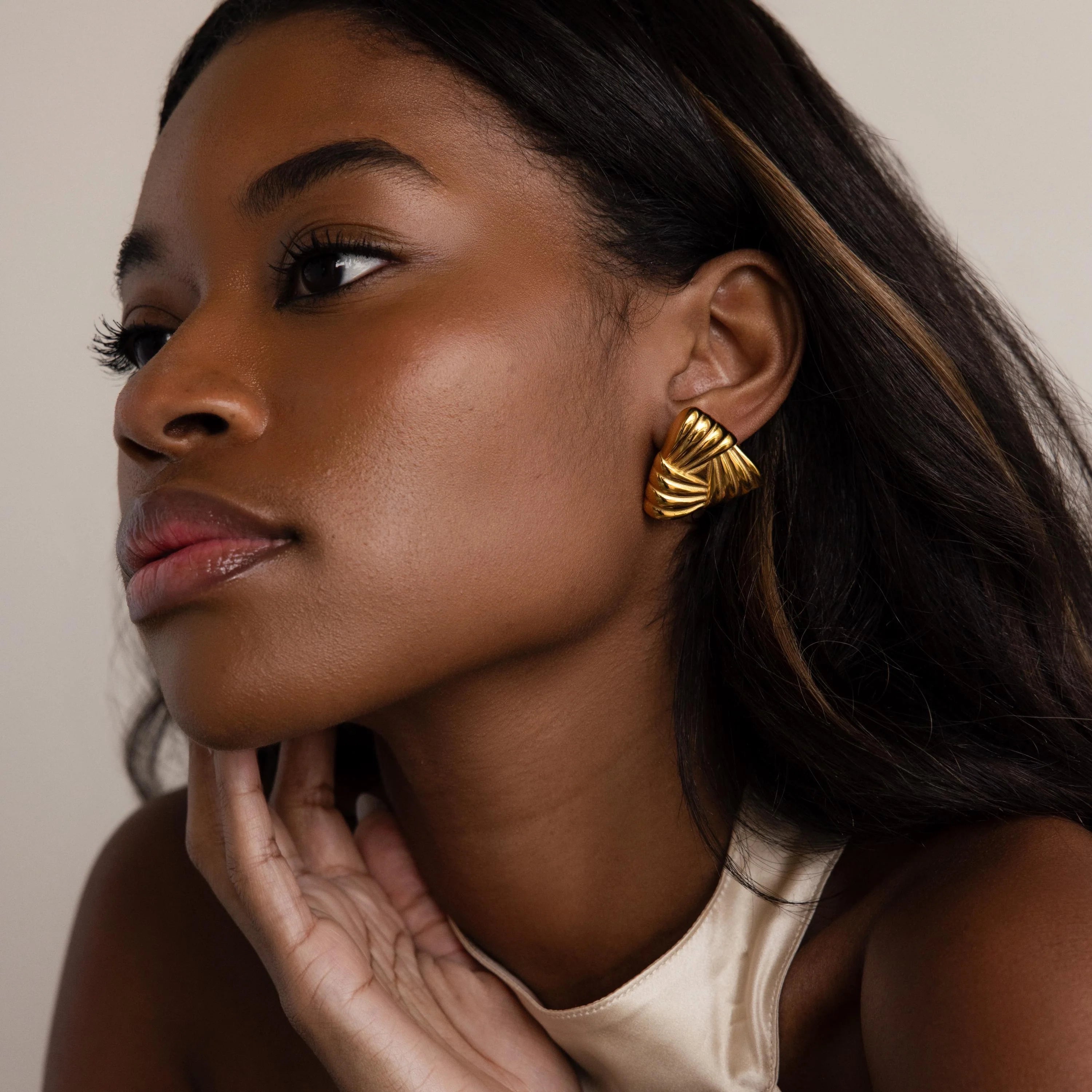 Chunky Triangle Knot Studs Silver 18K Gold Plated