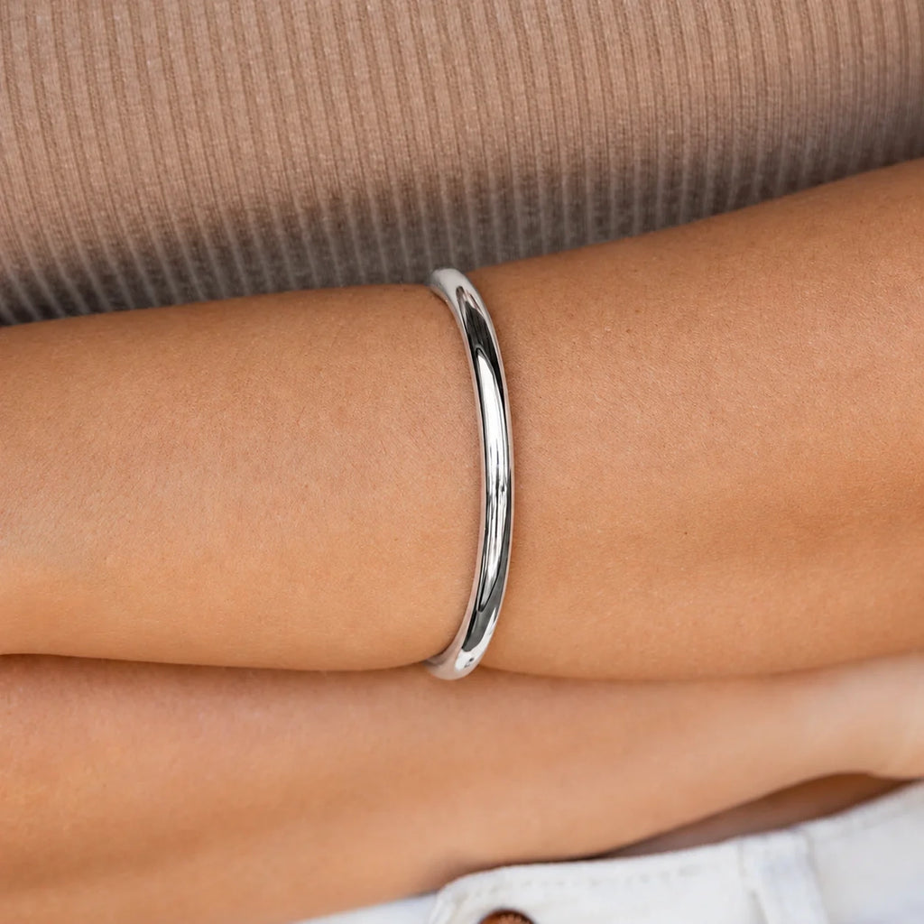 Aris Hinge Bangle
