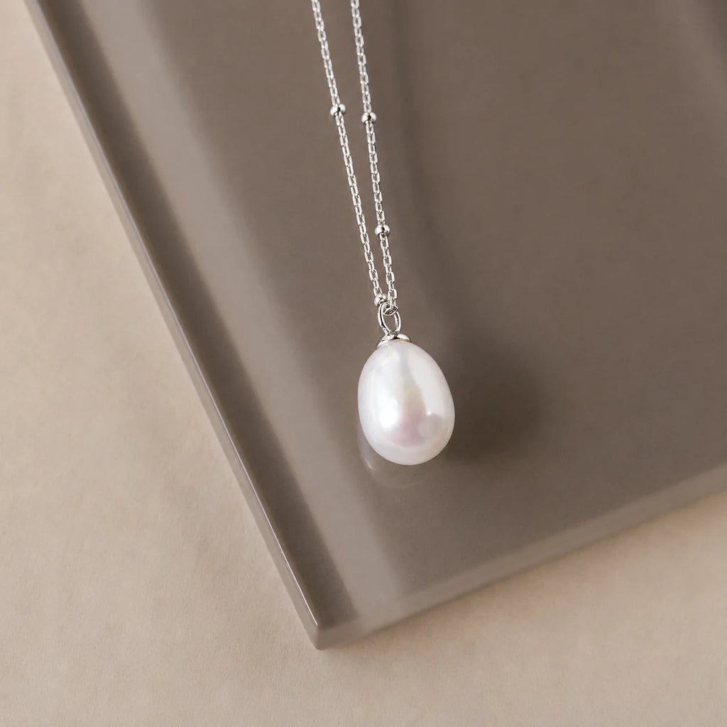 Pearl Station Pendant Necklace
