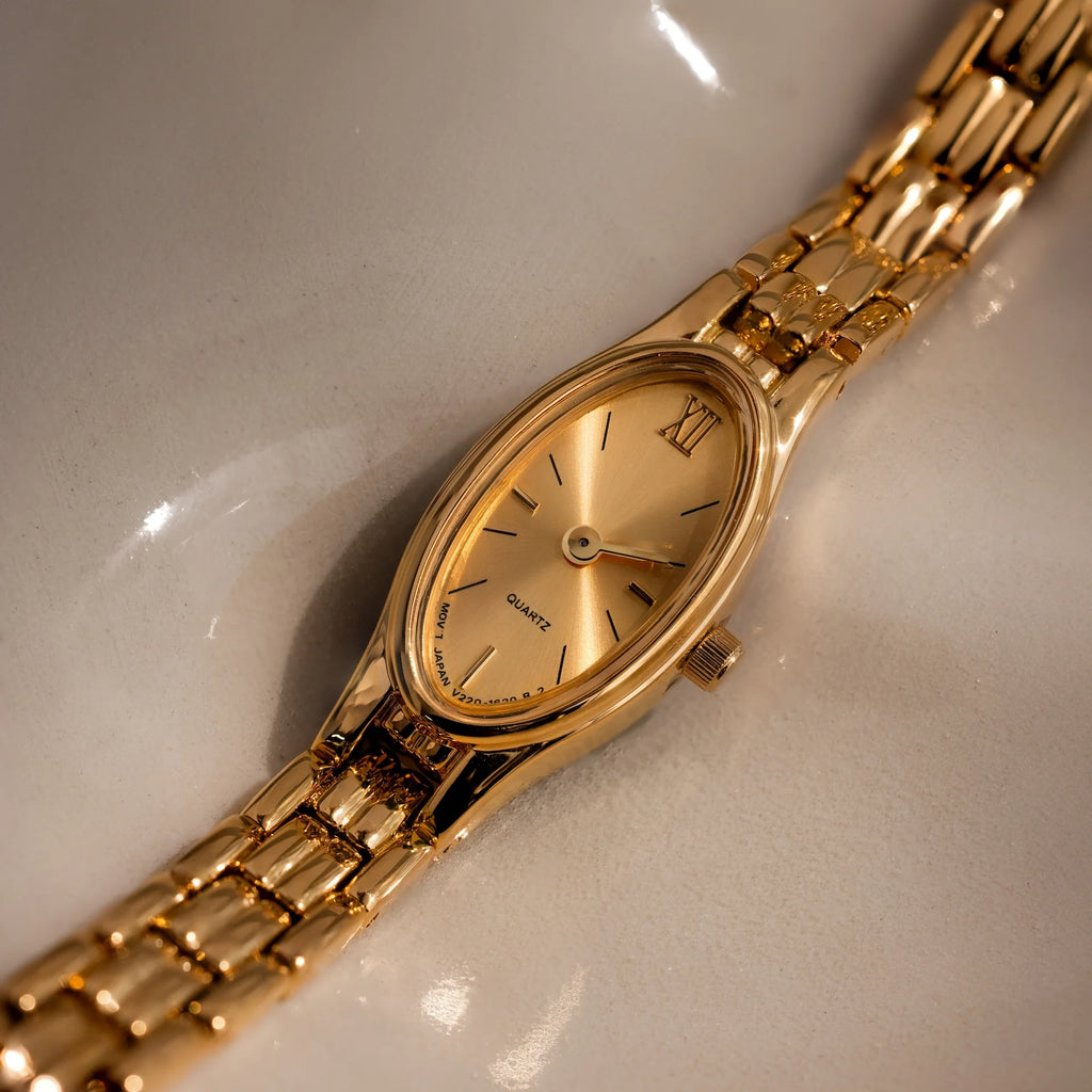 Slim Oval Timepiece Silver 18K Gold Plated