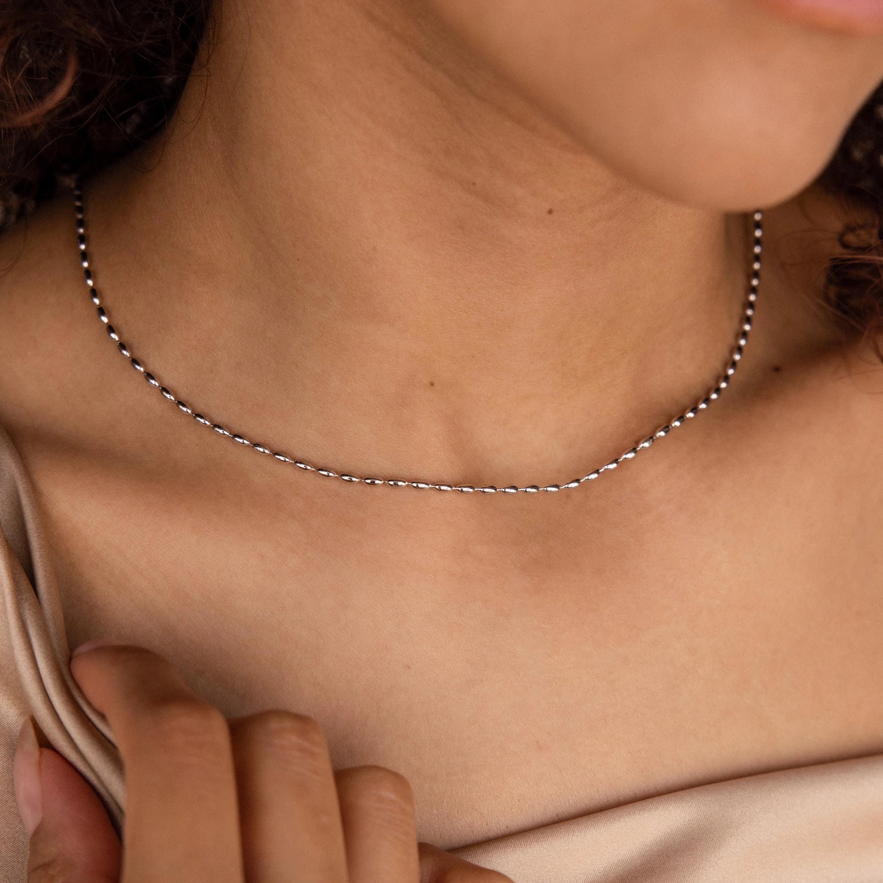 Oval Beaded Necklace Silver 18K Gold Plated