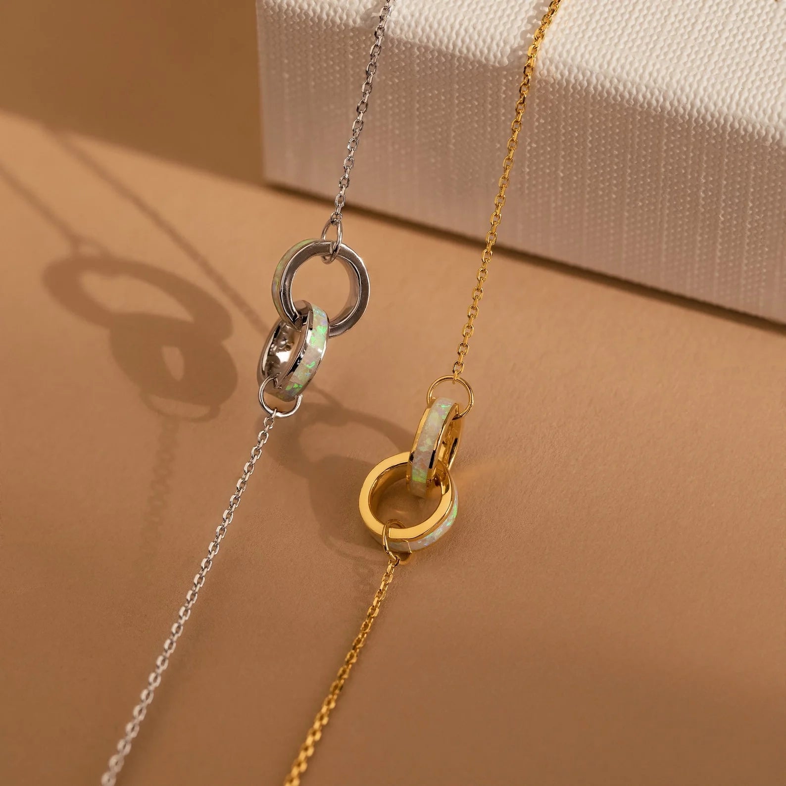 Interlocking Opal Circle Charms Bracelet Silver 18K Gold Plated