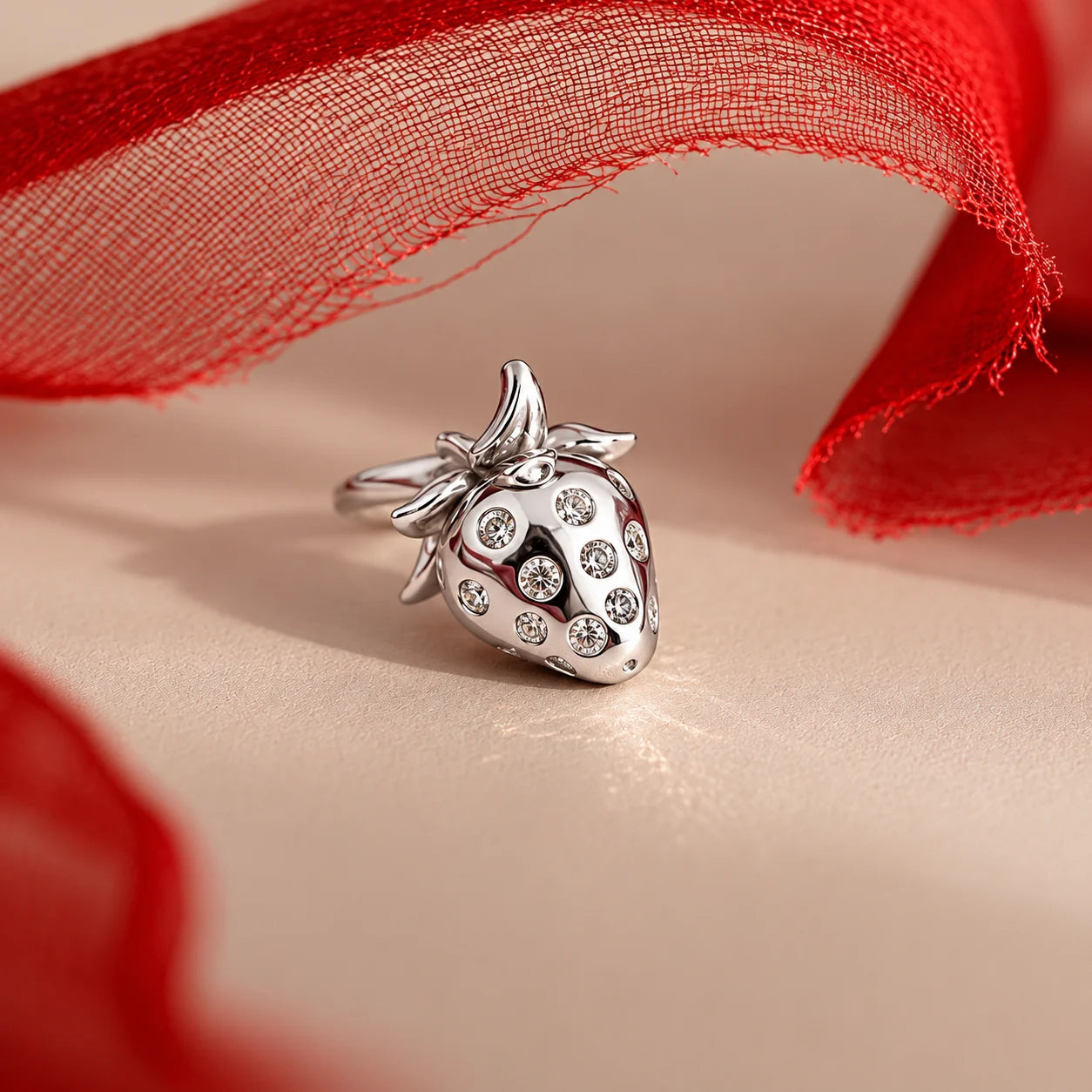 Sparkling Strawberry Charm