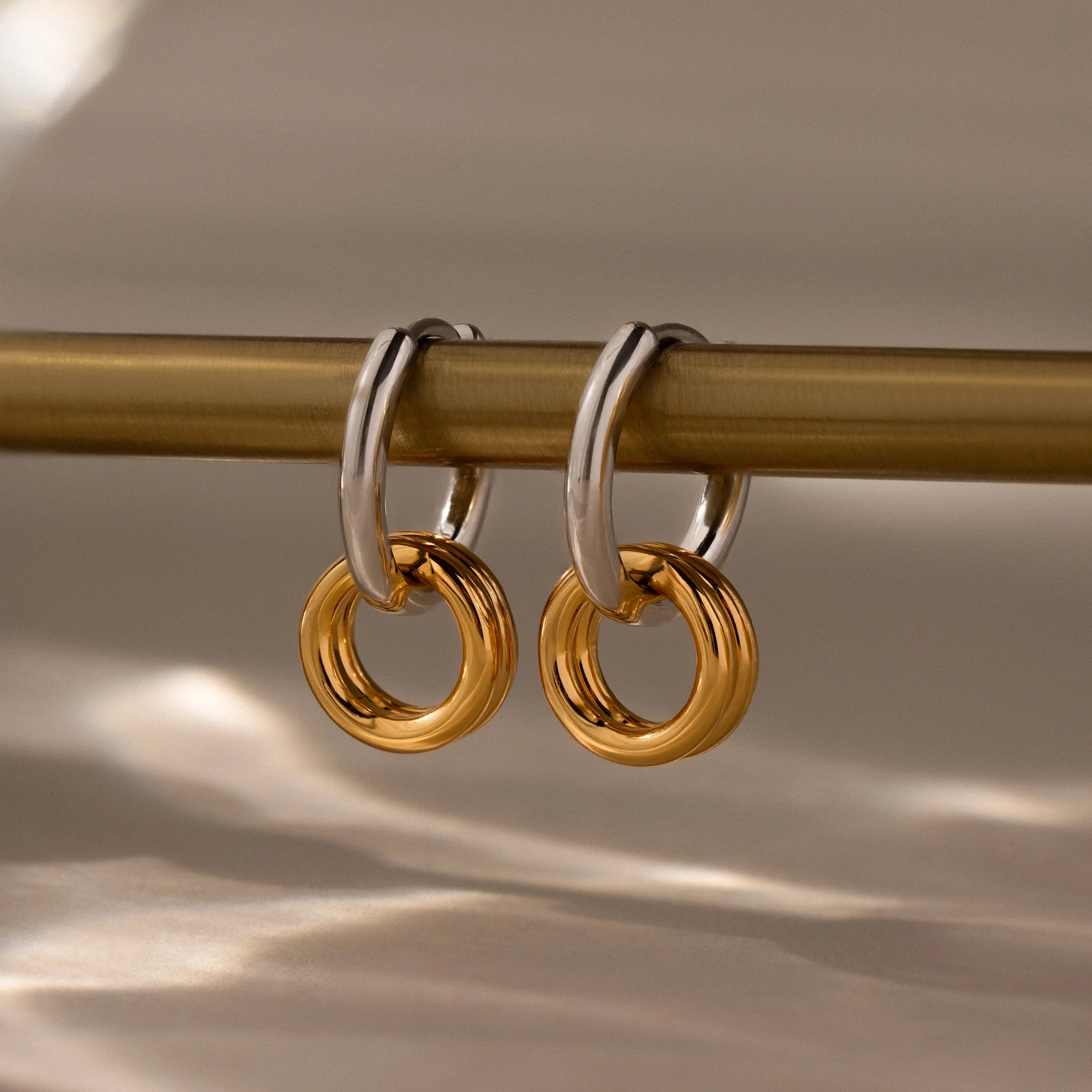 Duo Link Mixed Metal Hoops Silver 18K Gold Plated