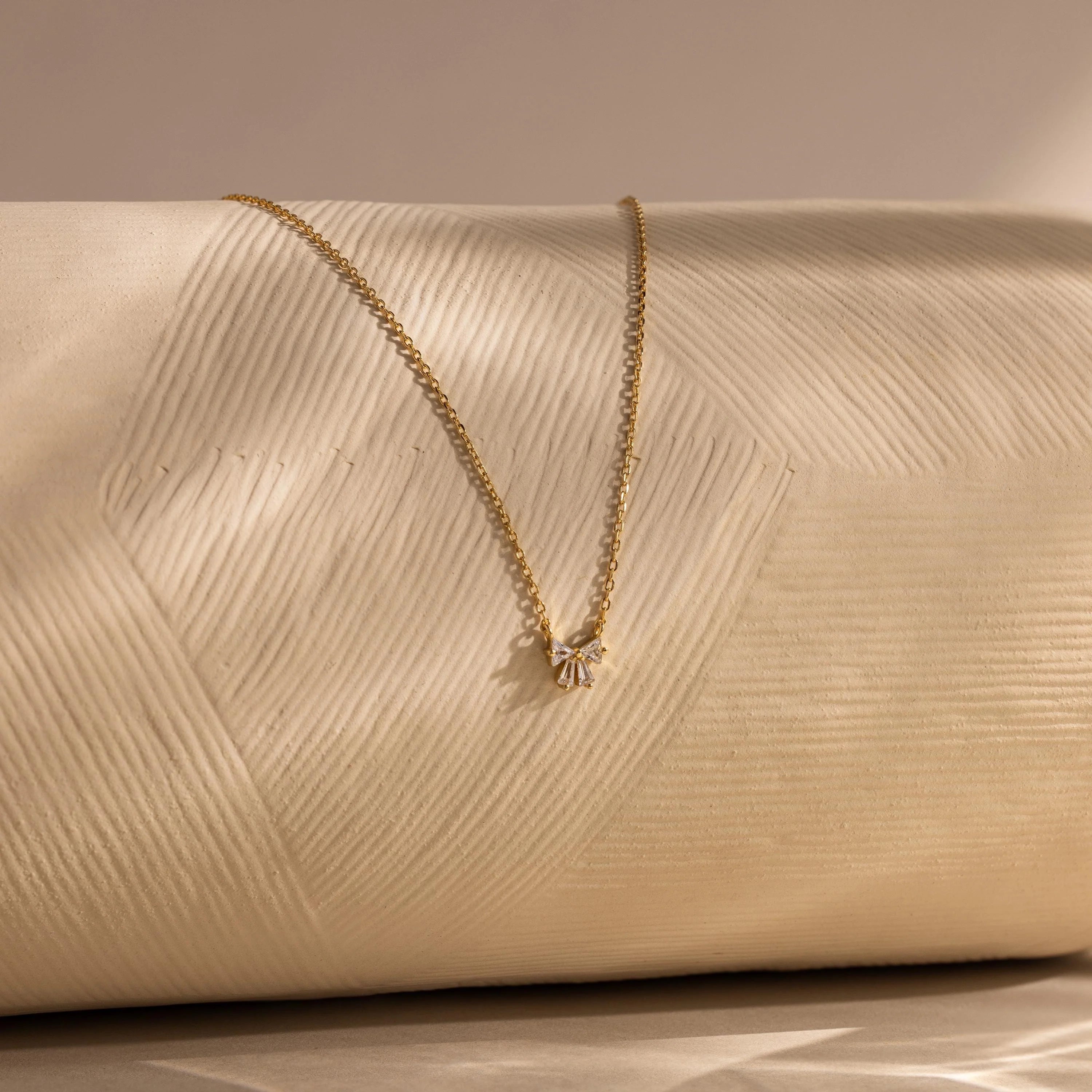 Diamond Bow Necklace Silver 18K Gold Plated