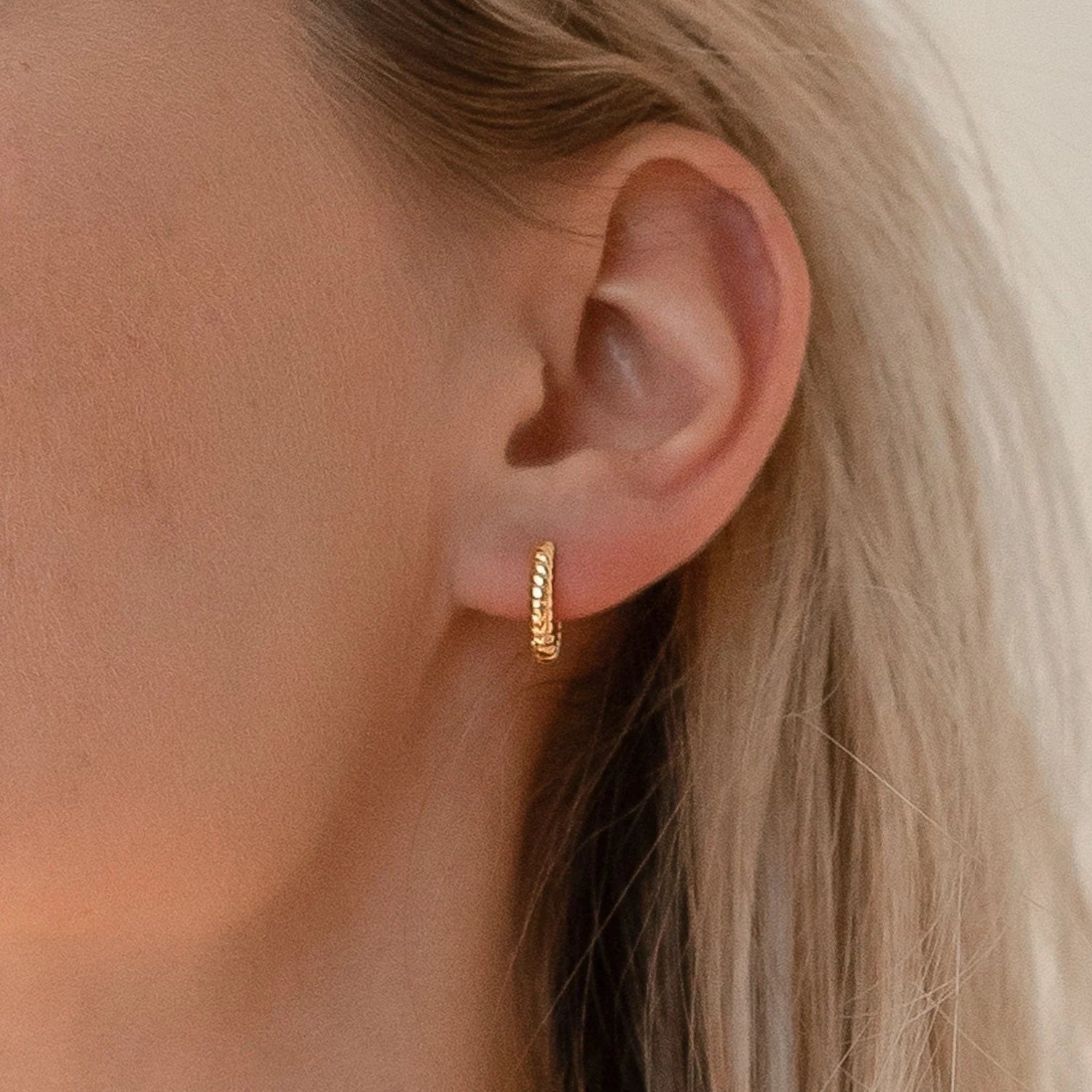 Thea Twisted Huggies Silver 18K Gold Plated