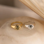 Birth Flower Signet Ring Silver 18K Gold Plated