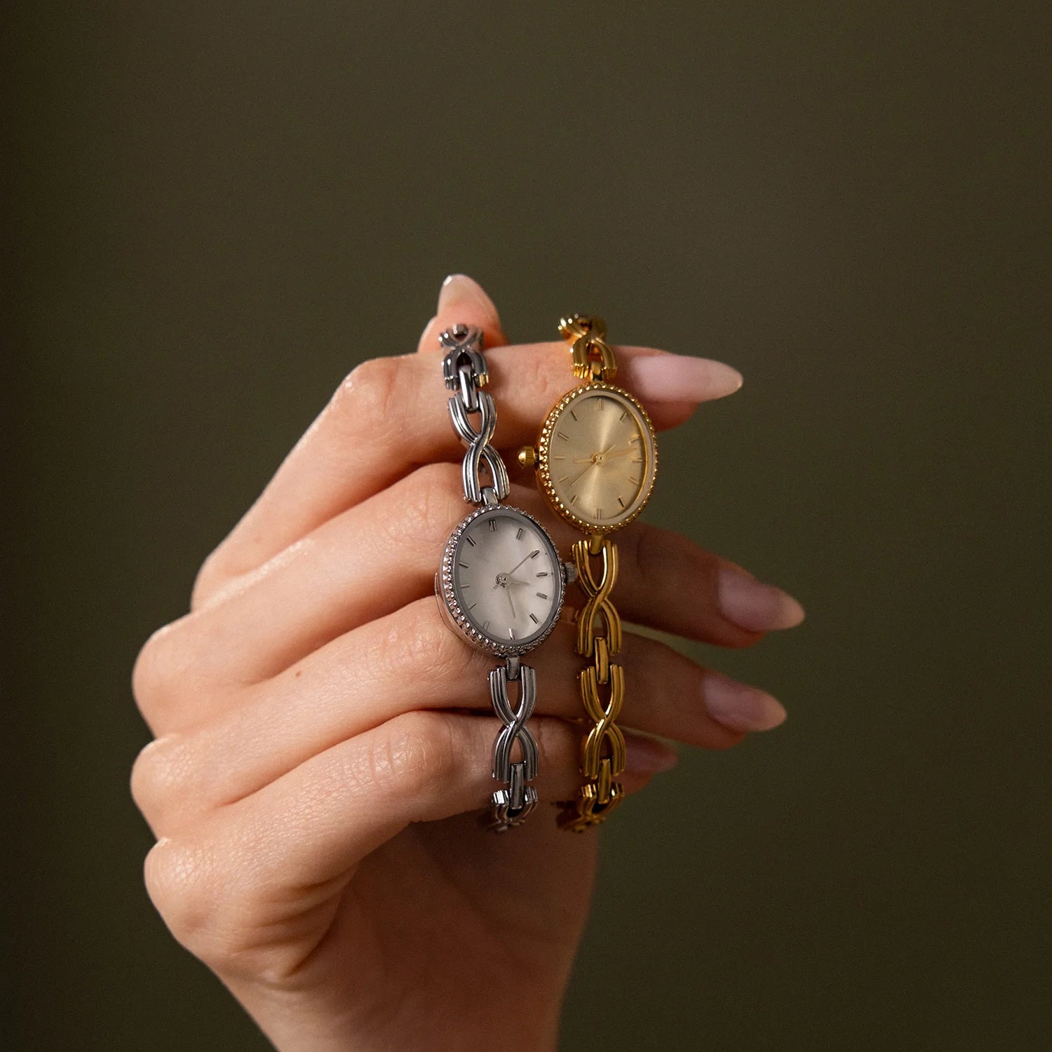 Oval Infinity Link Timepiece Silver 18K Gold Plated